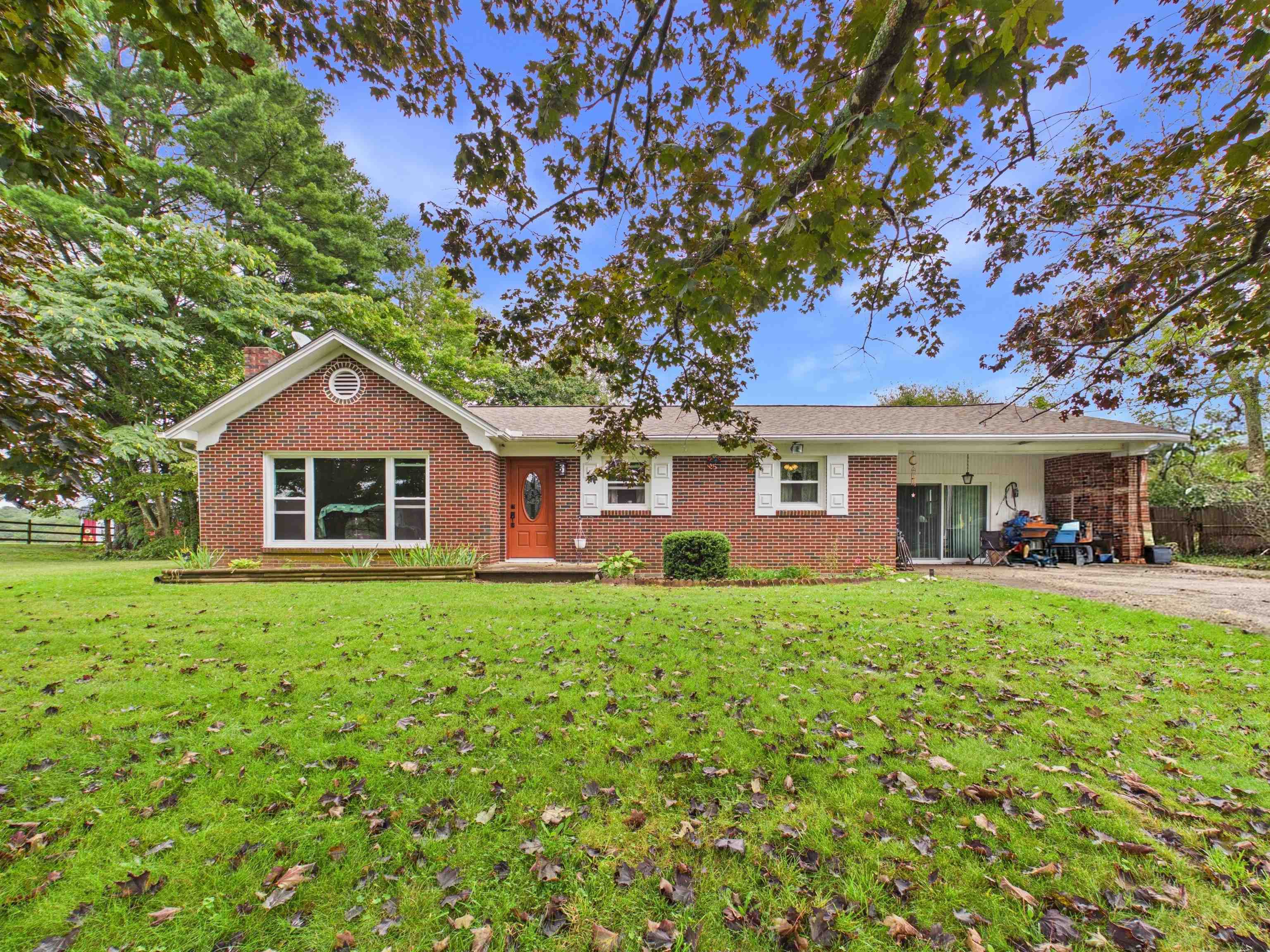 490 Oak Grove Road Austinville VA 24312