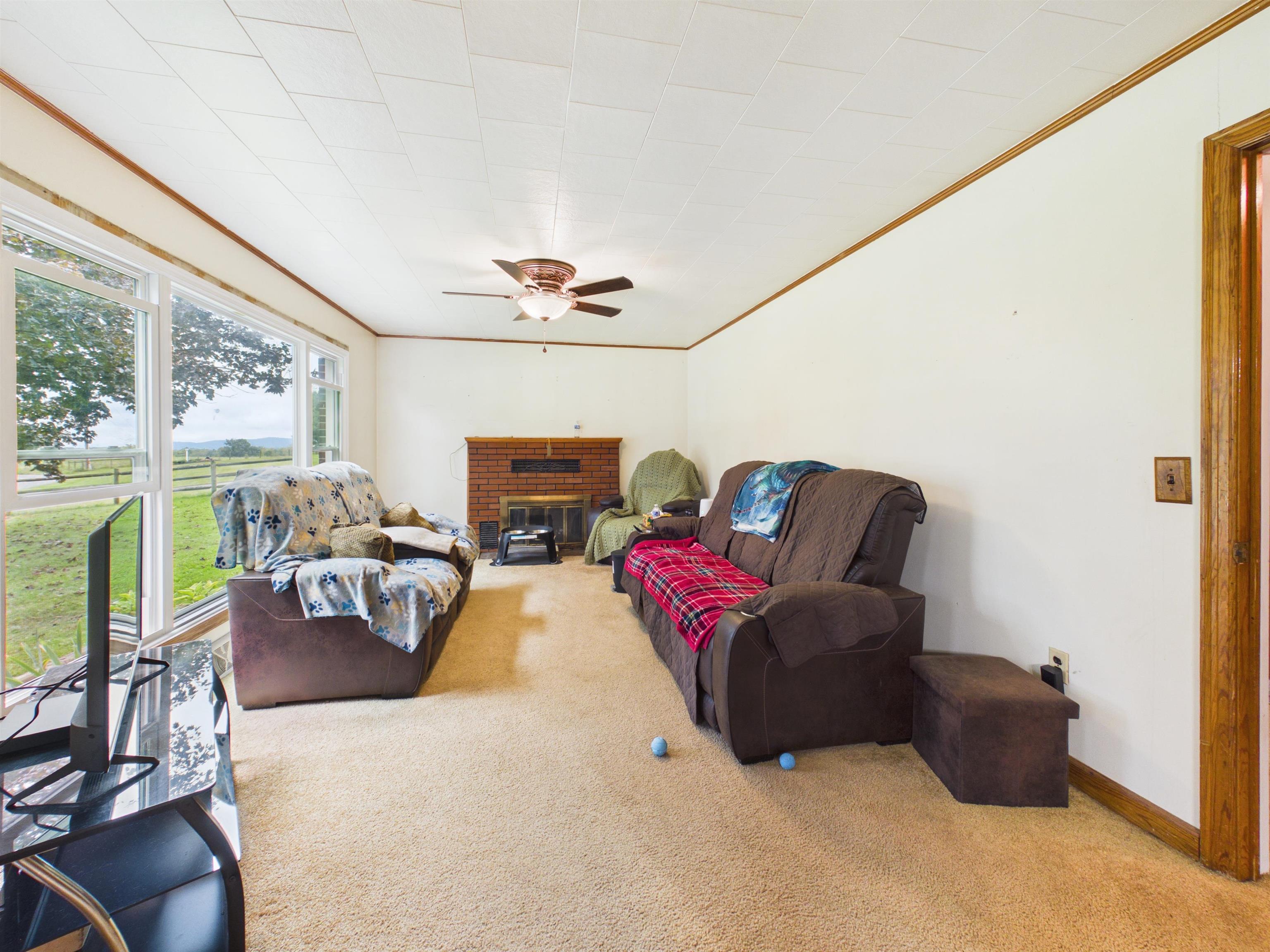 490 Oak Grove Road Austinville VA 24312