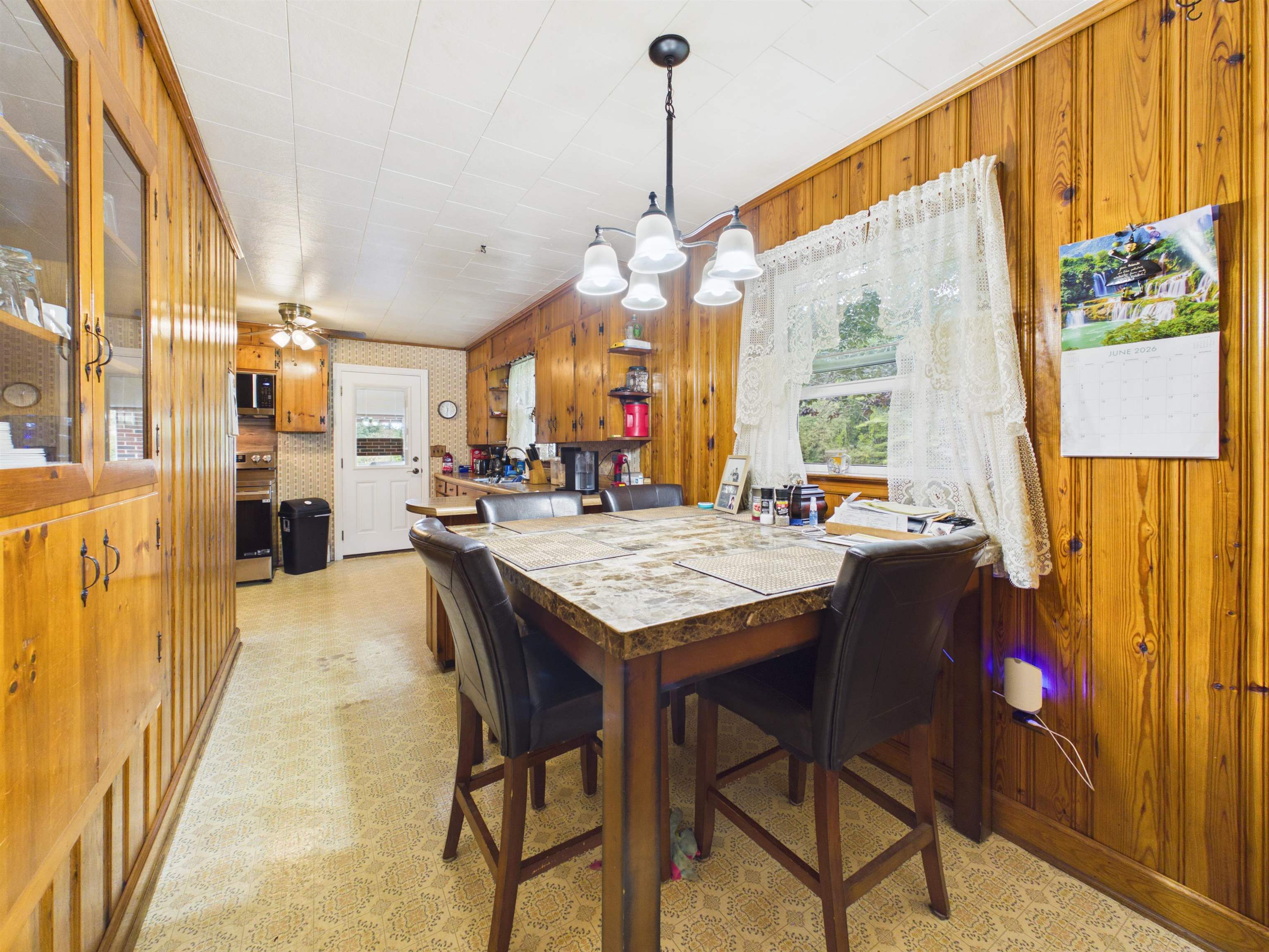 490 Oak Grove Road Austinville VA 24312