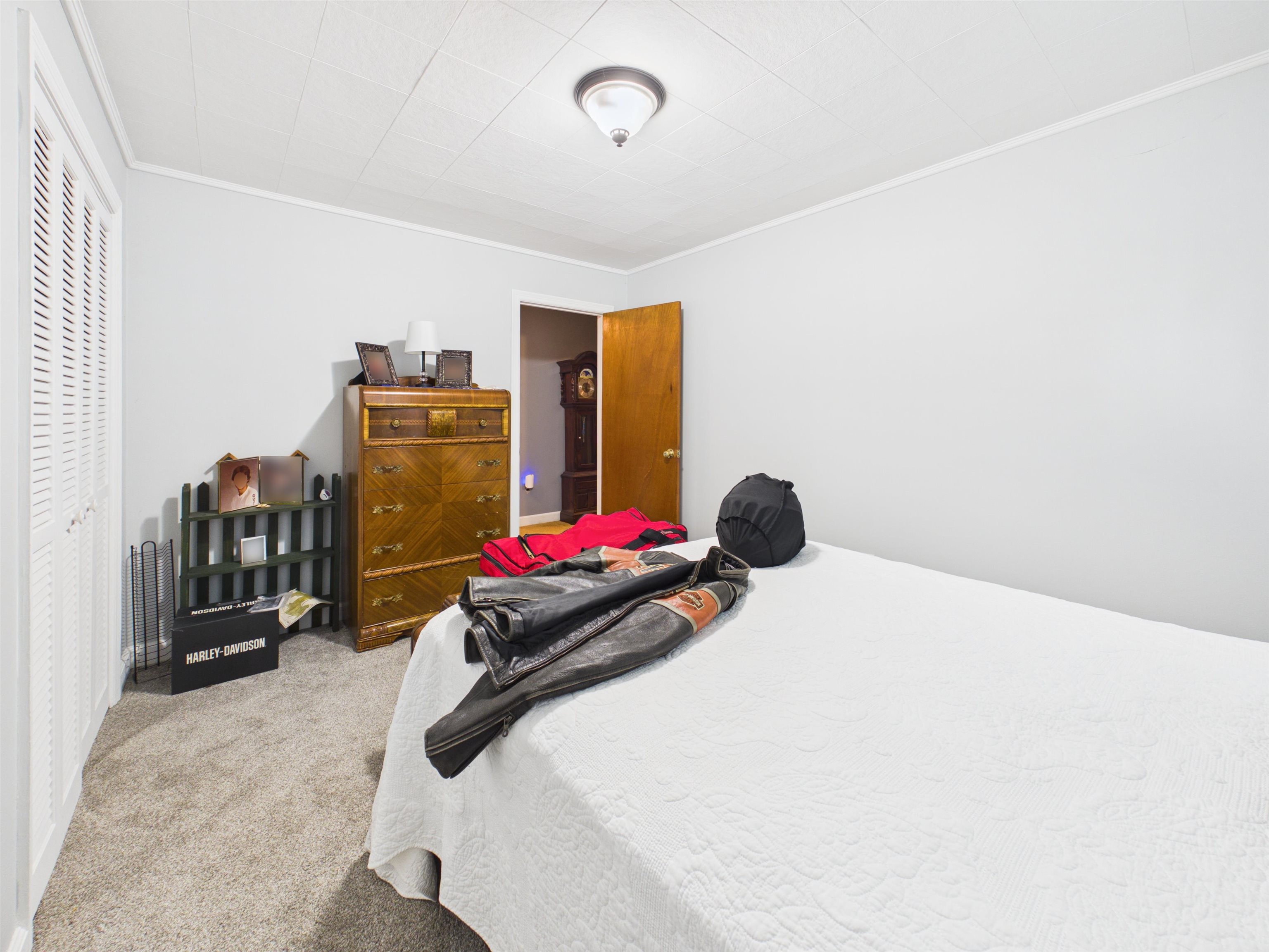 490 Oak Grove Road Austinville VA 24312
