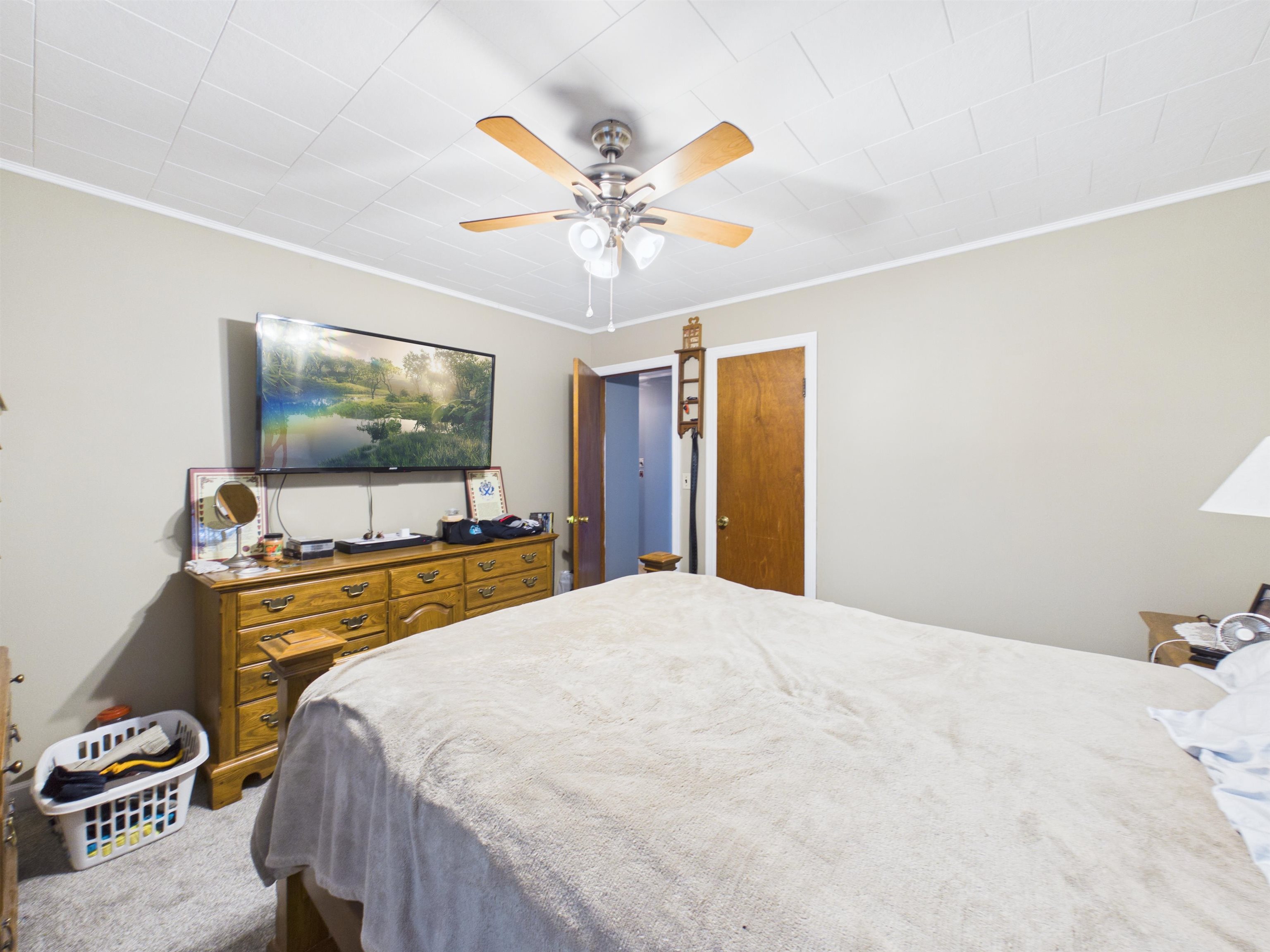 490 Oak Grove Road Austinville VA 24312