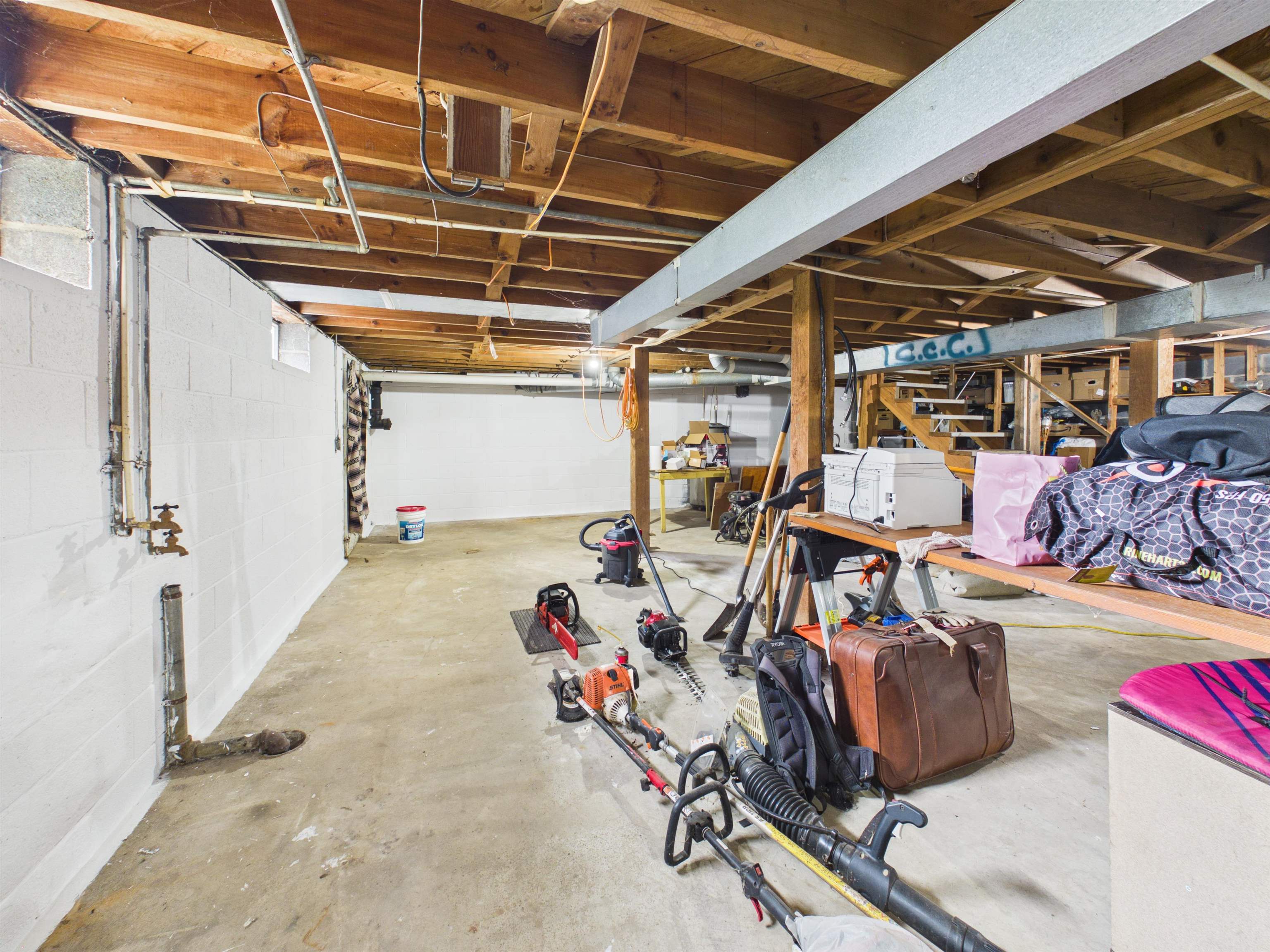 490 Oak Grove Road Austinville VA 24312