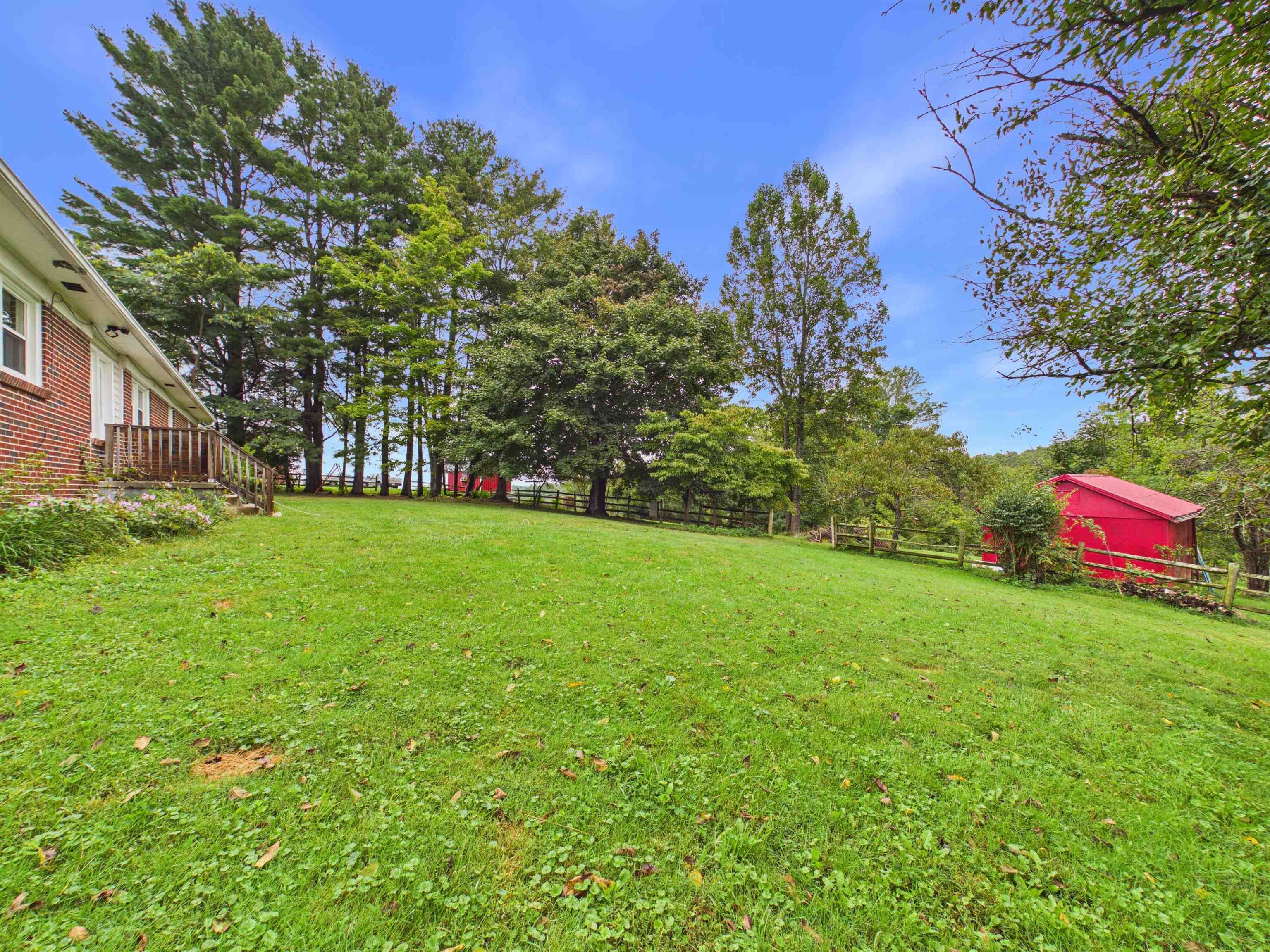 490 Oak Grove Road Austinville VA 24312