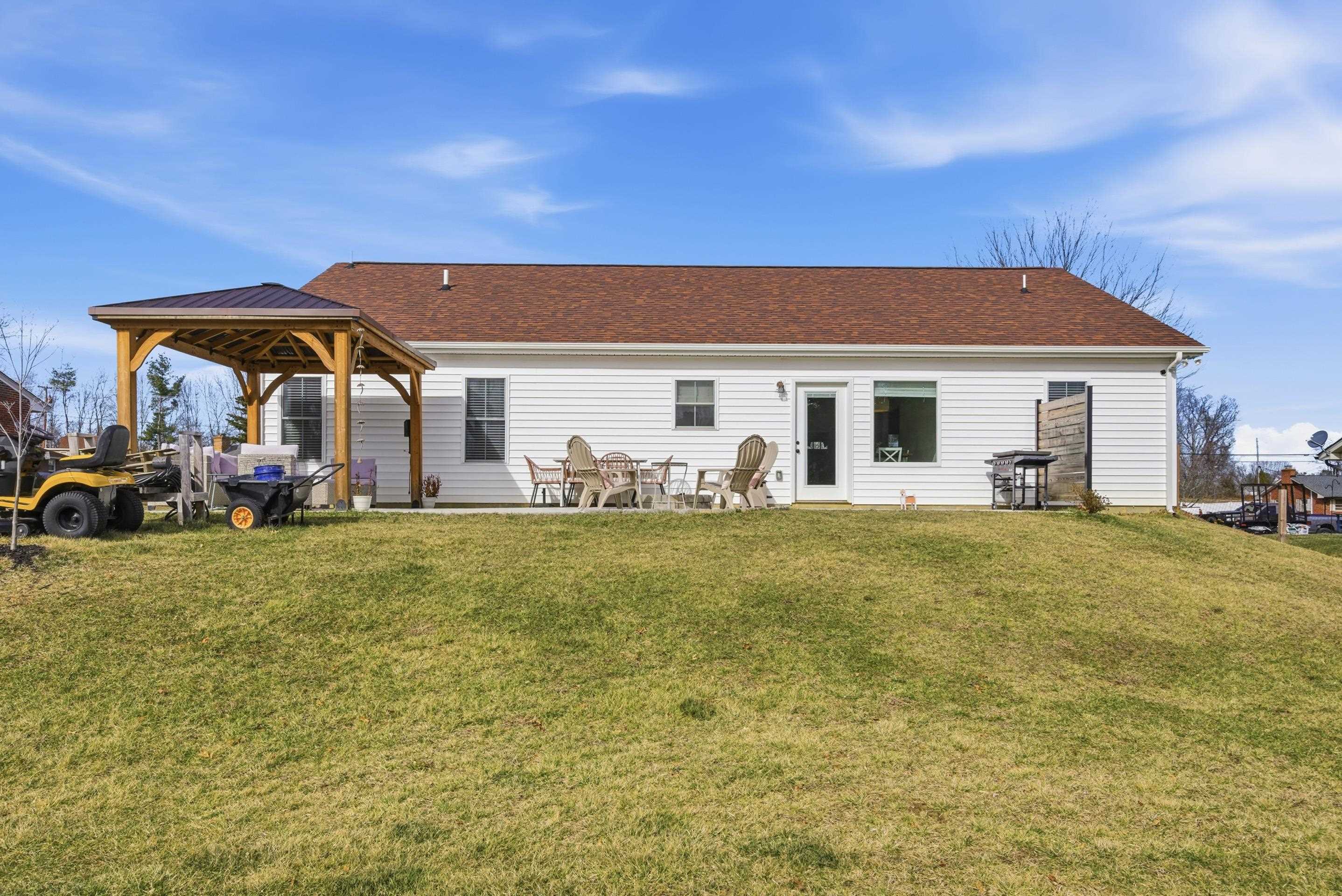 165 Ash Drive Christiansburg VA 24073