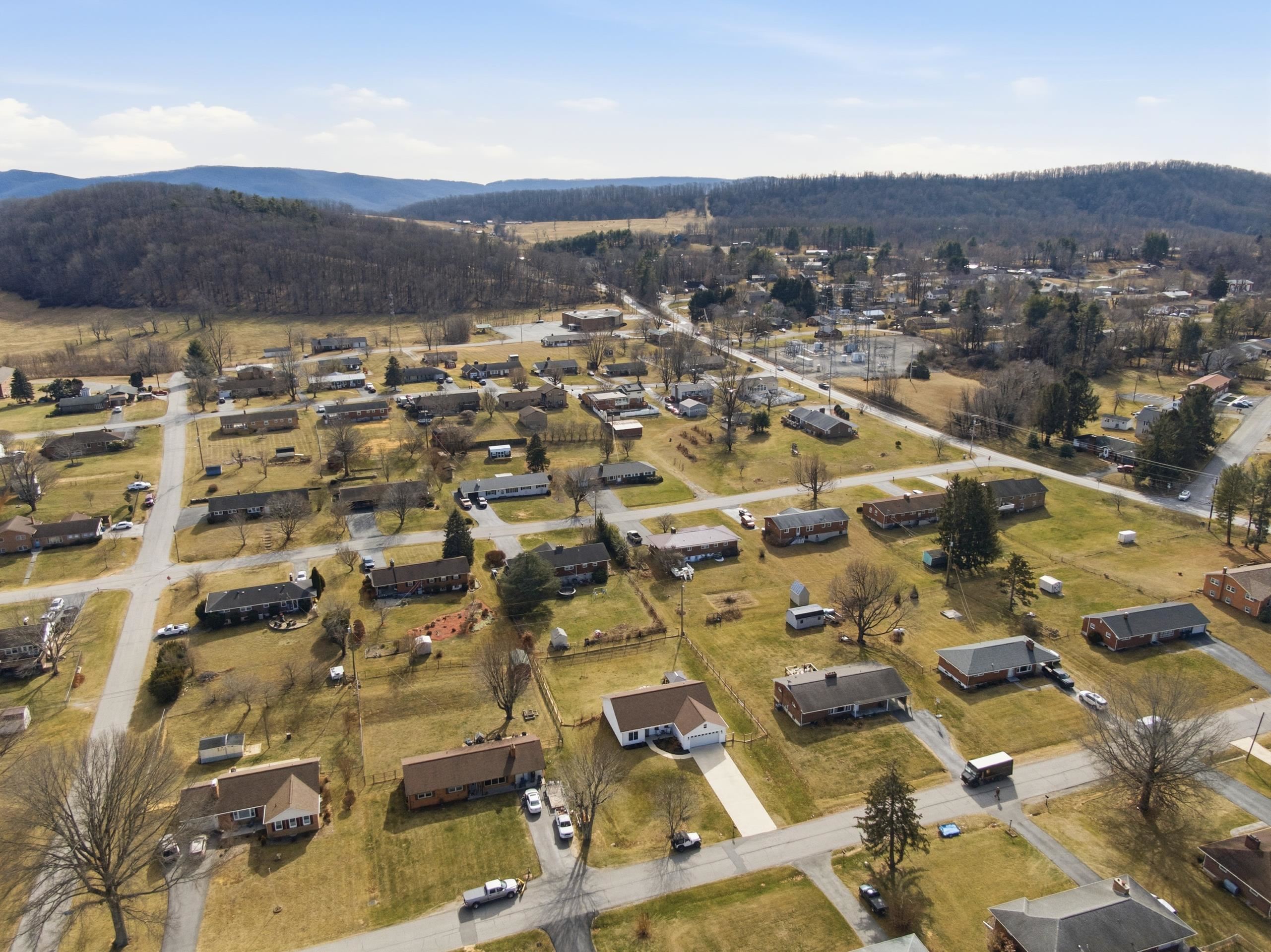 165 Ash Drive Christiansburg VA 24073