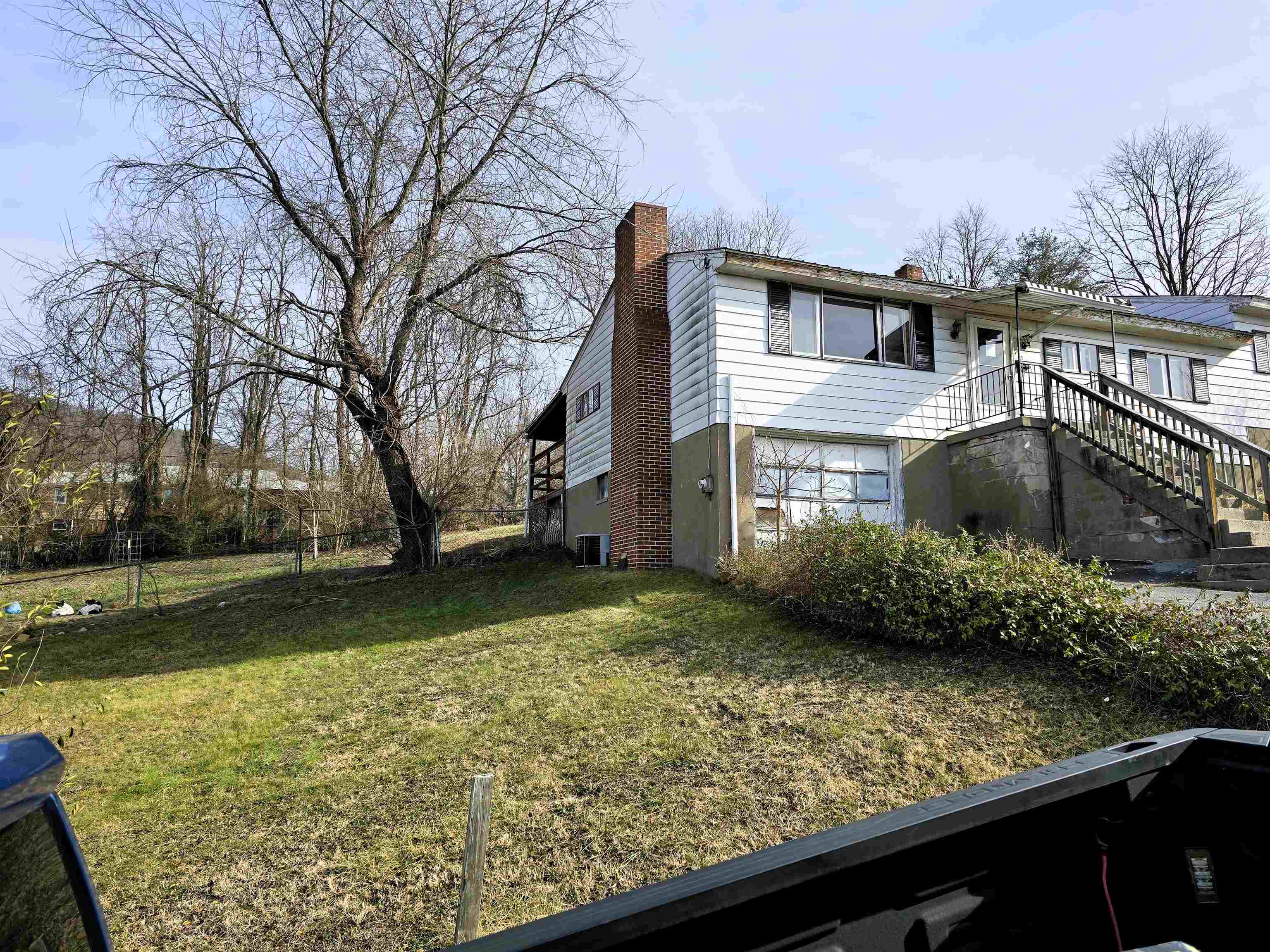 723 N Greenbrier Avenue Covington VA 24426