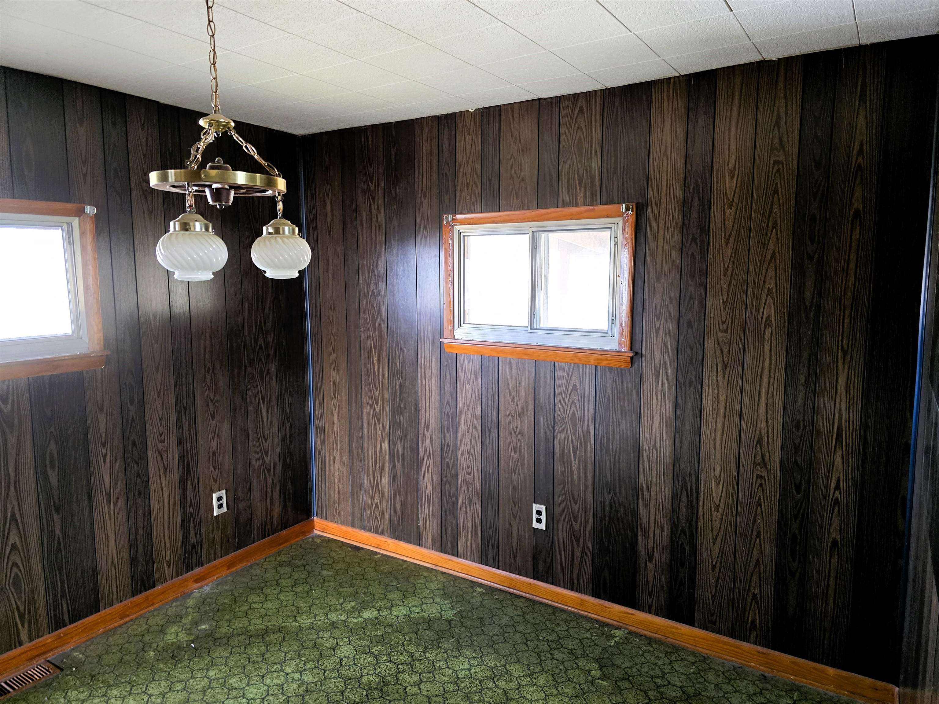 723 N Greenbrier Avenue Covington VA 24426