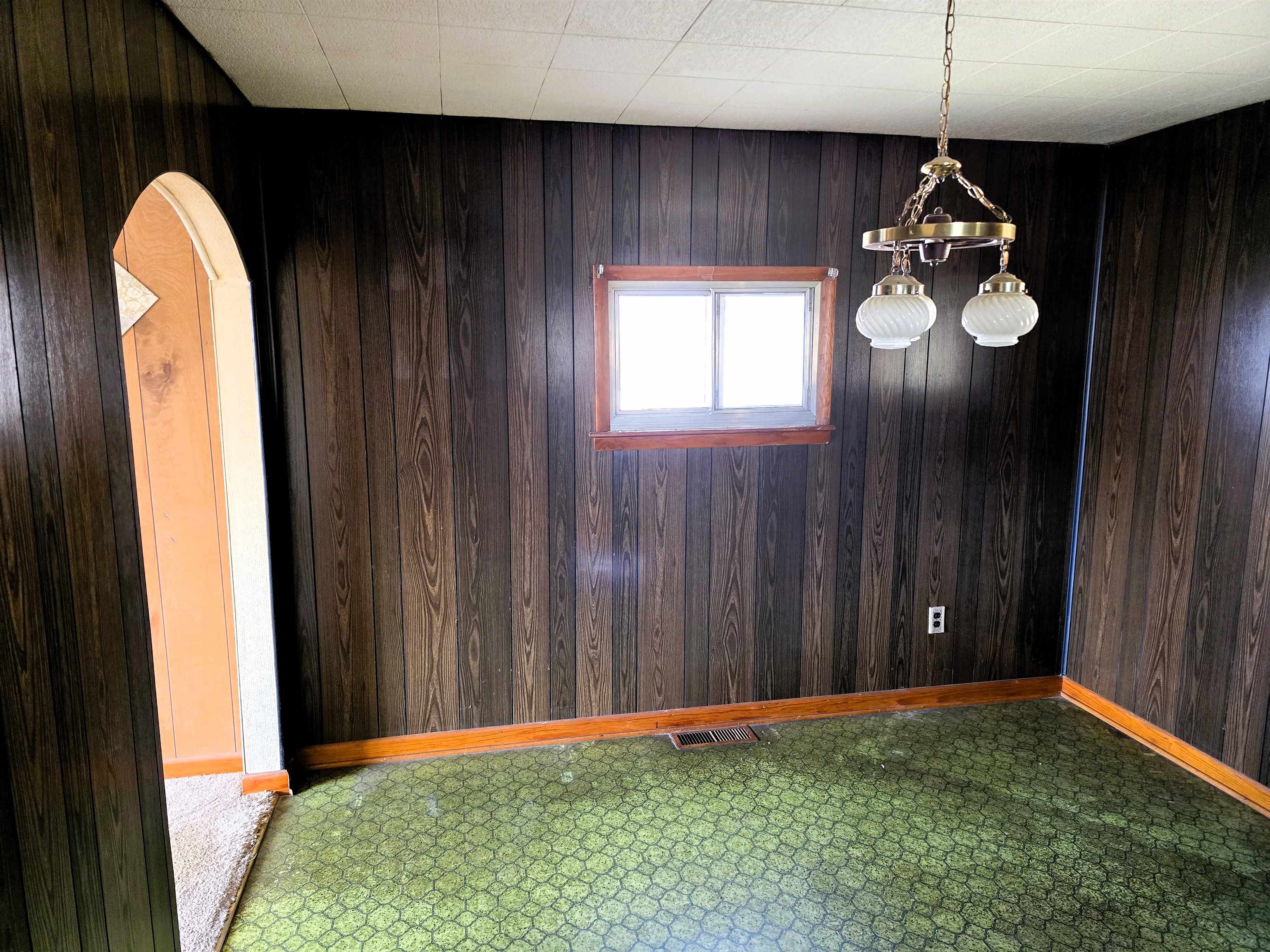 723 N Greenbrier Avenue Covington VA 24426