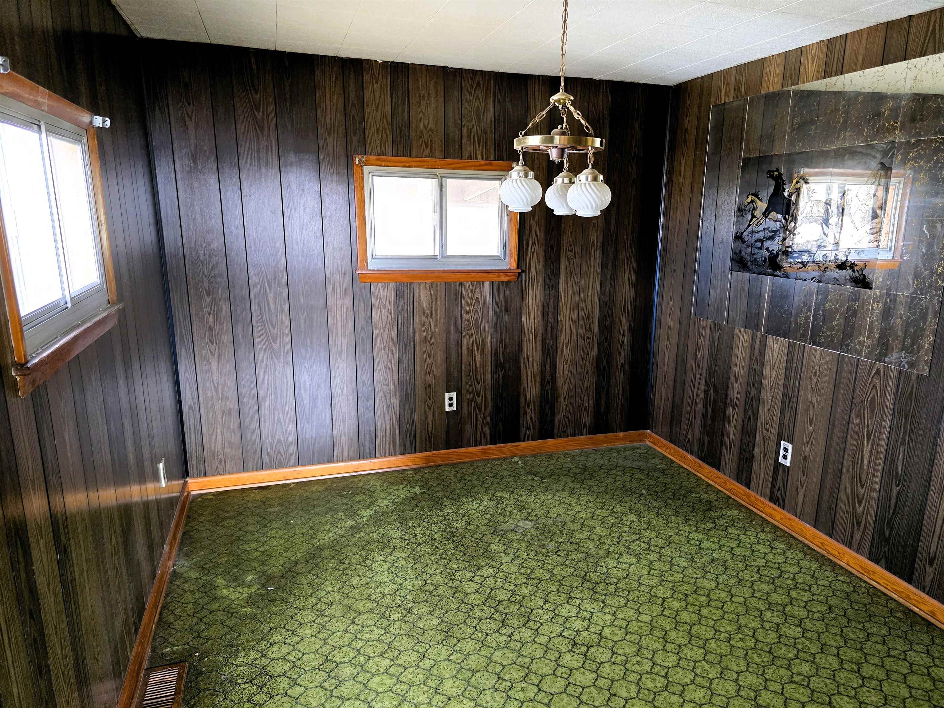 723 N Greenbrier Avenue Covington VA 24426