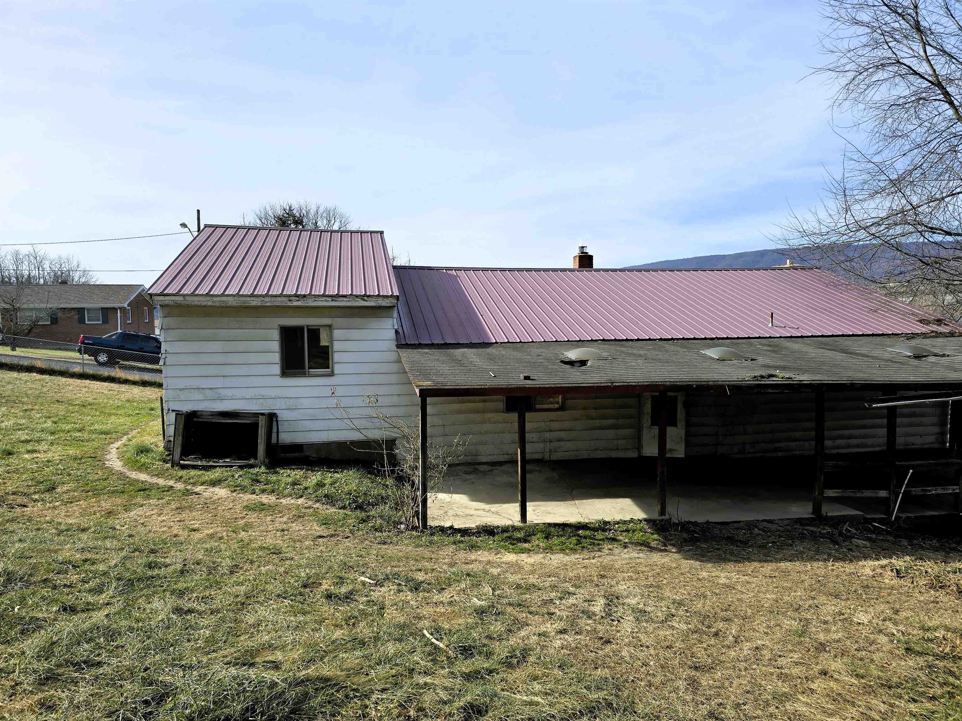 723 N Greenbrier Avenue Covington VA 24426