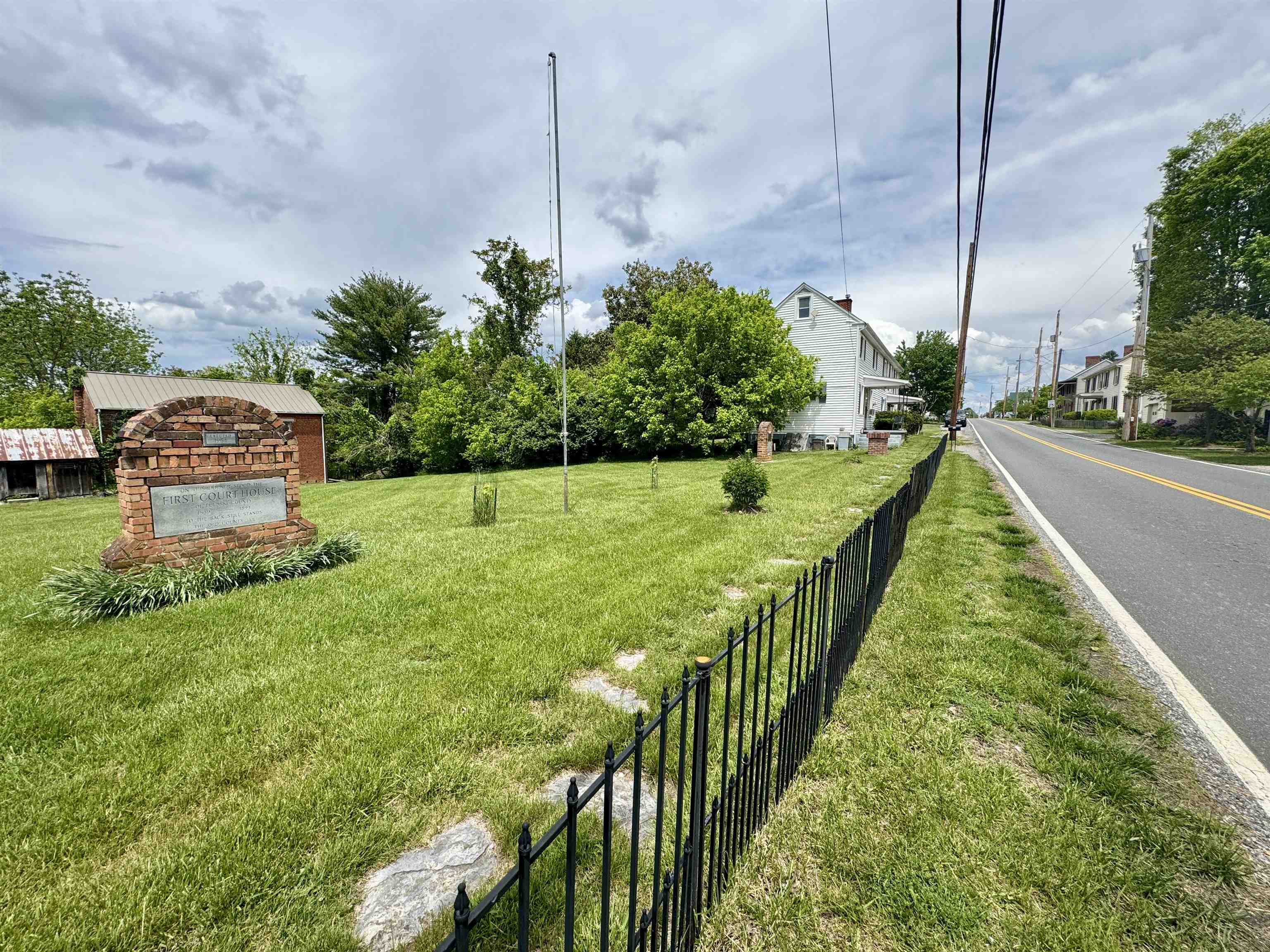 5255 Wilderness Road Dublin VA 24084