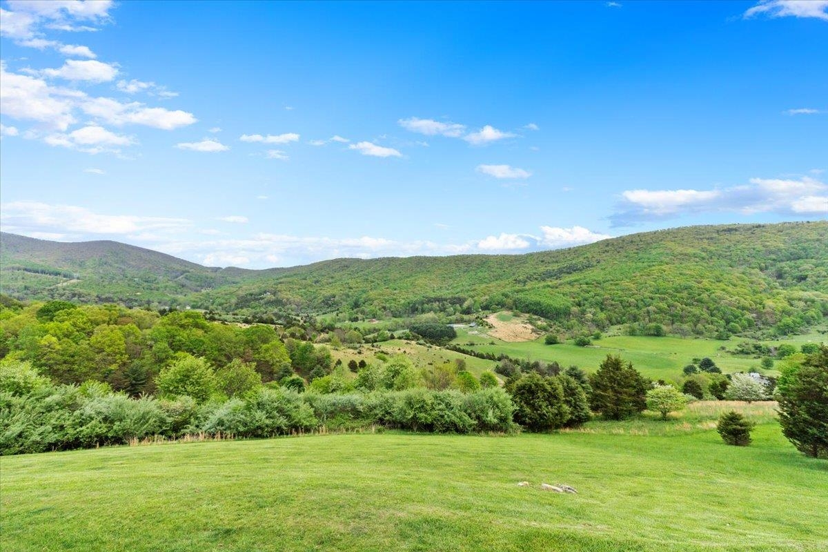 280 Serenity Place Newport VA 24128