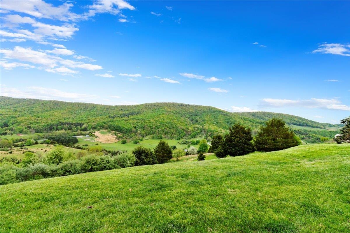 280 Serenity Place Newport VA 24128