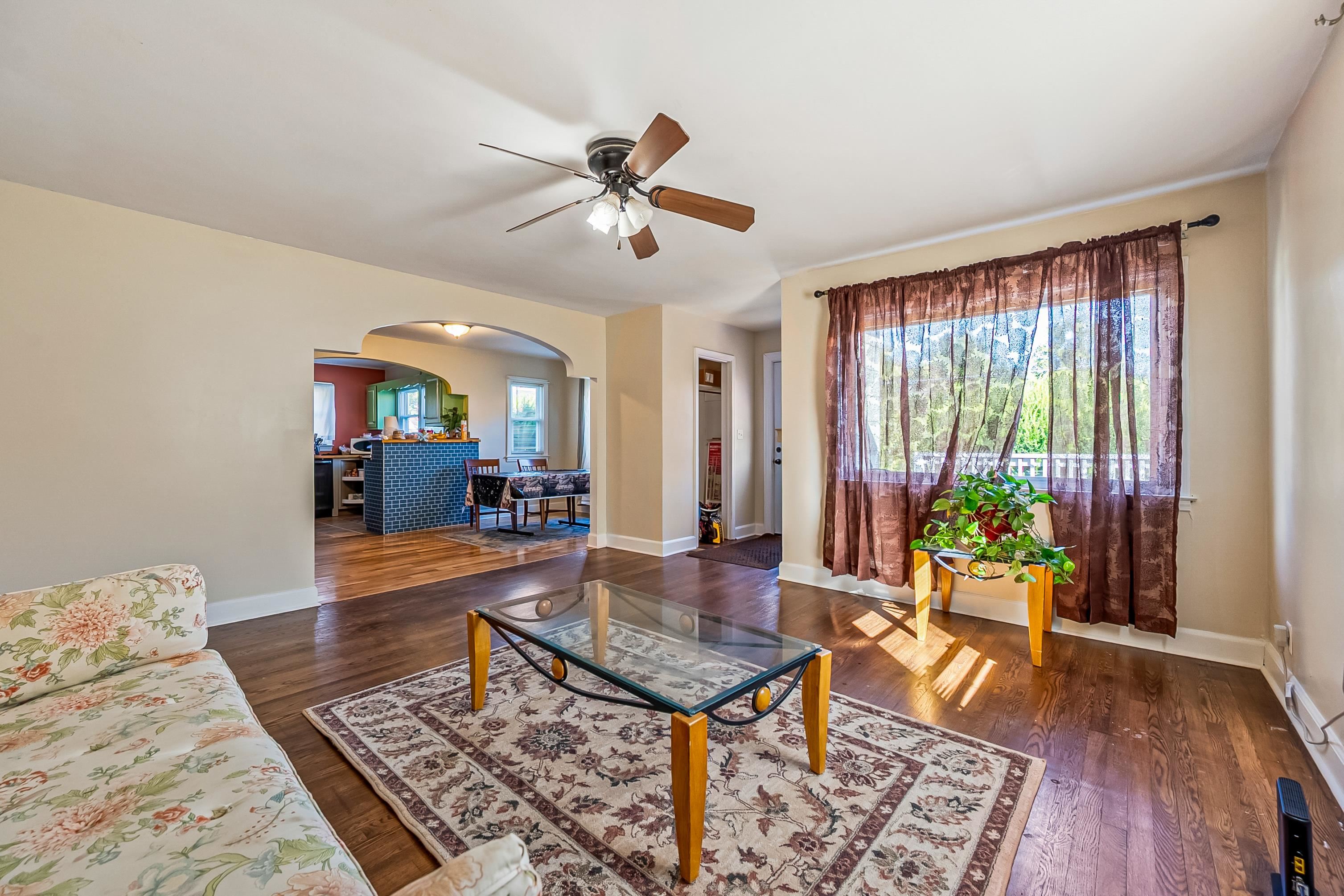 900 College Street Narrows VA 24124