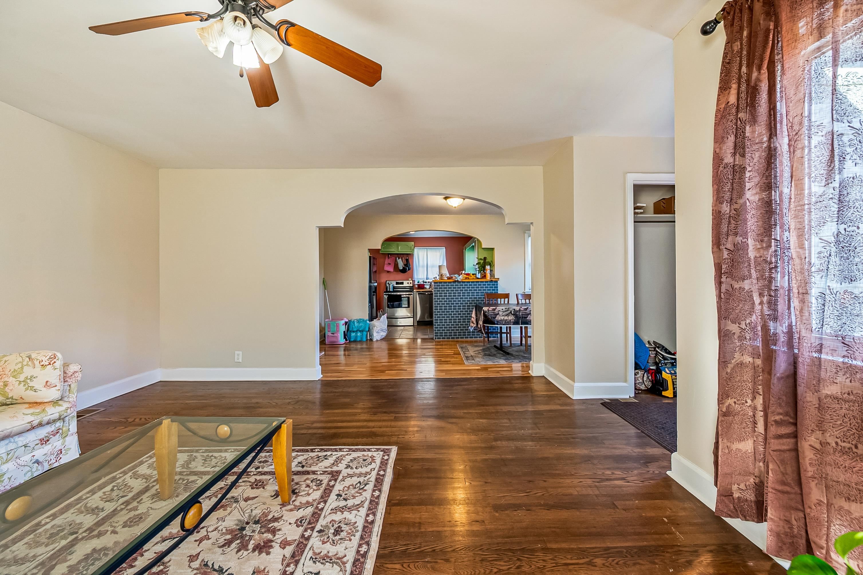 900 College Street Narrows VA 24124