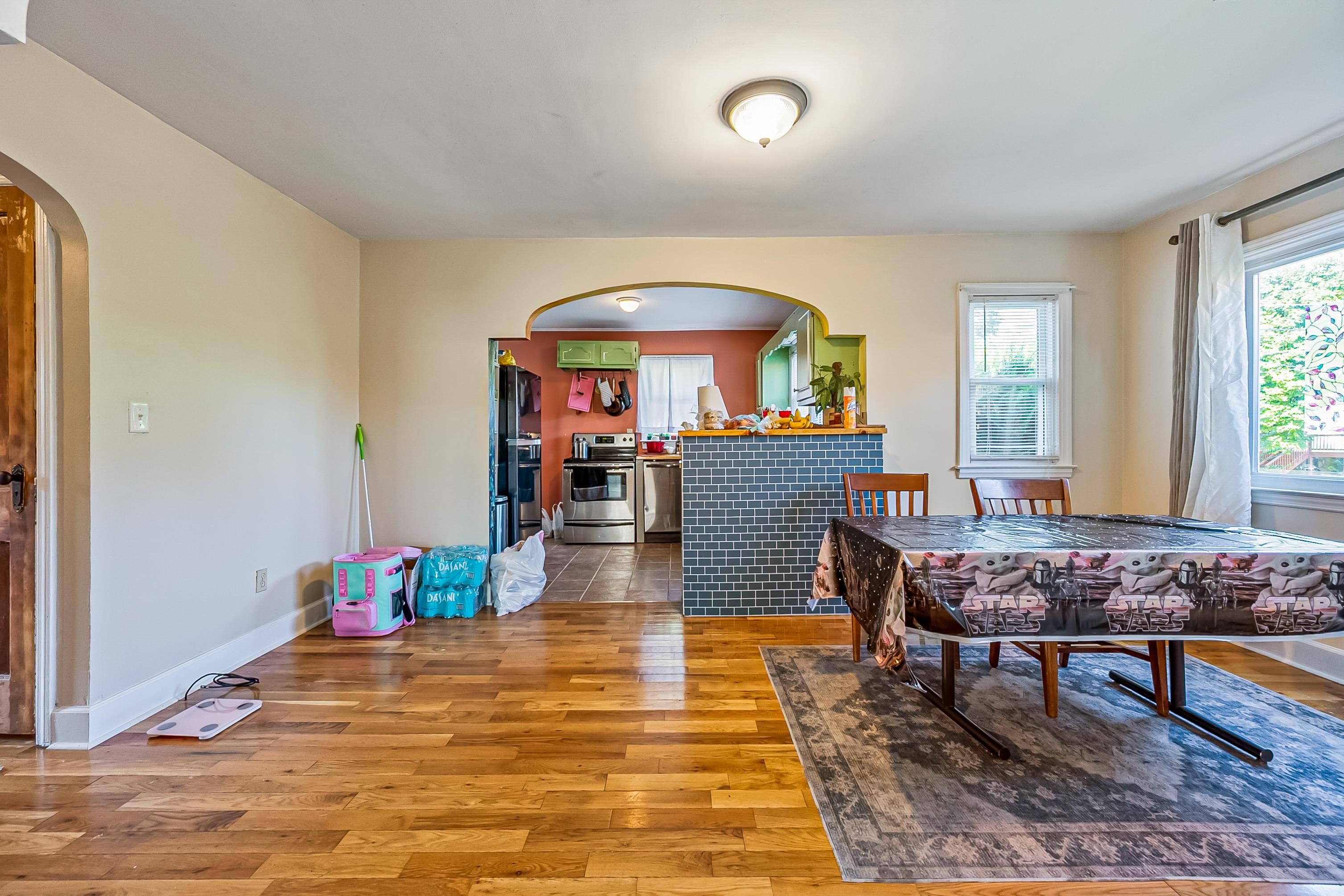 900 College Street Narrows VA 24124