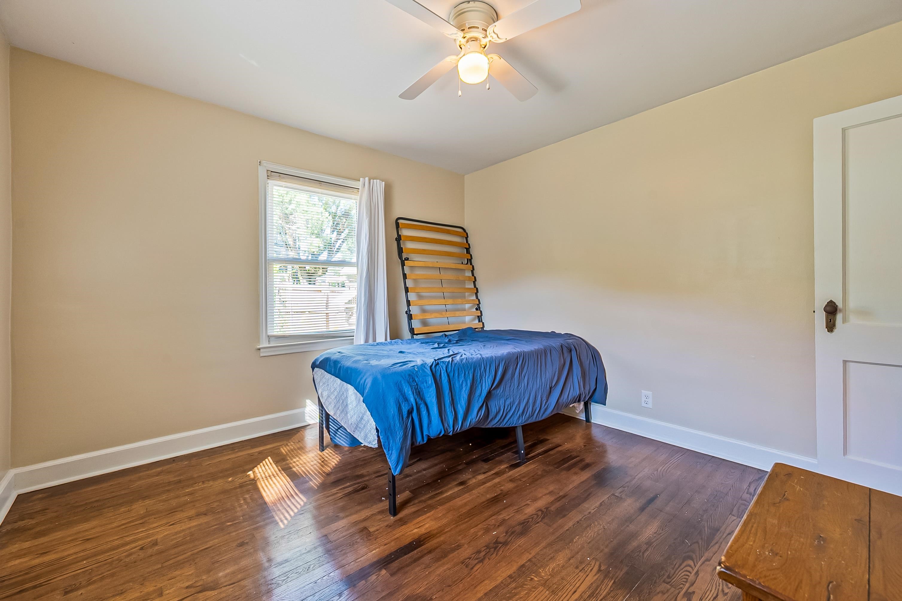900 College Street Narrows VA 24124