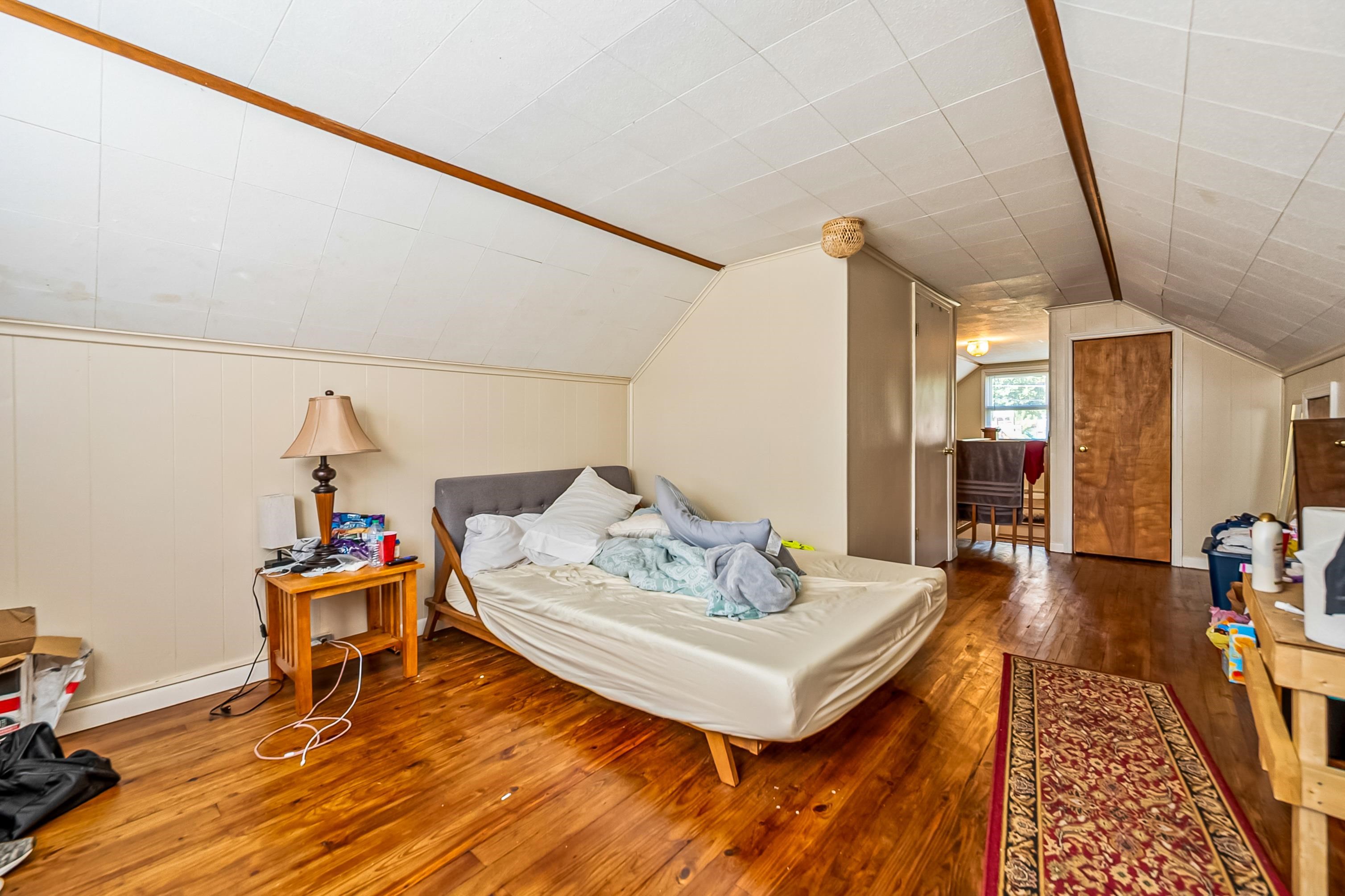 900 College Street Narrows VA 24124