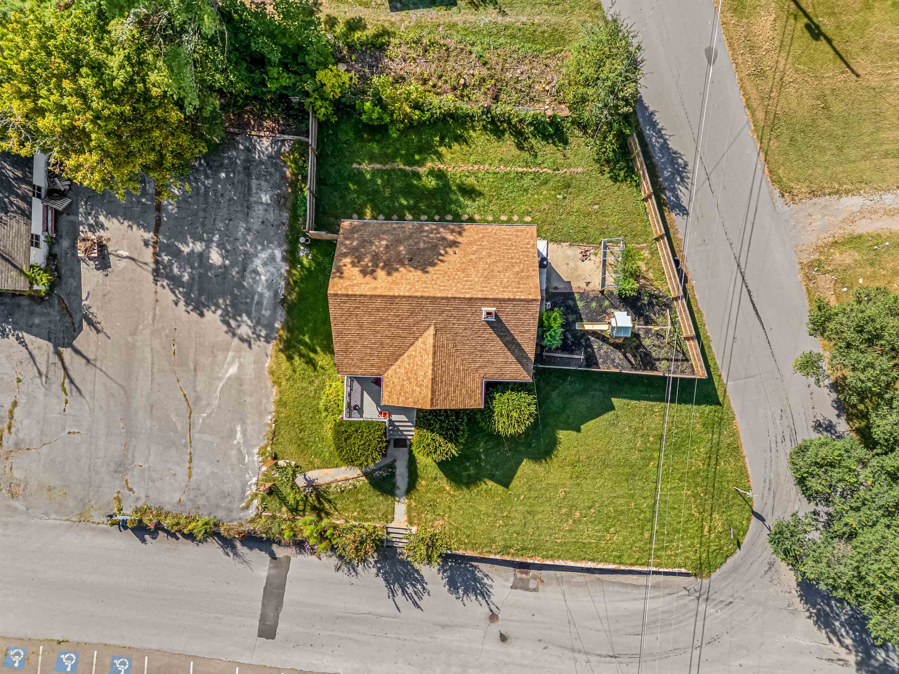 900 College Street Narrows VA 24124