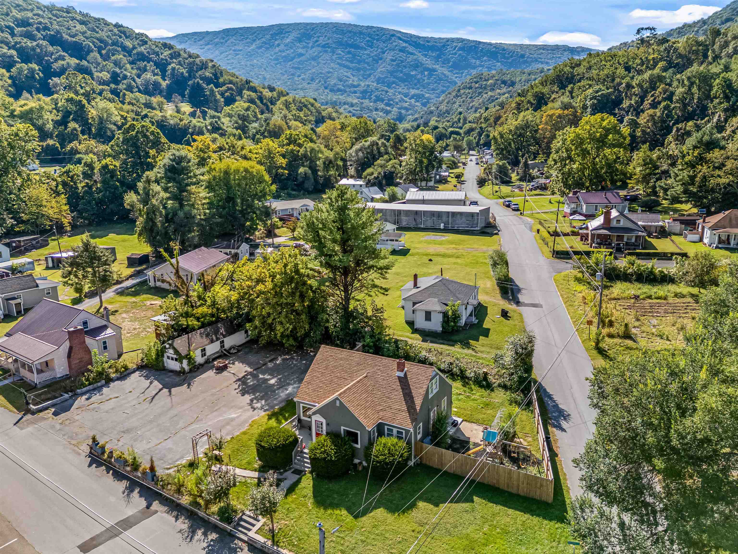 900 College Street Narrows VA 24124