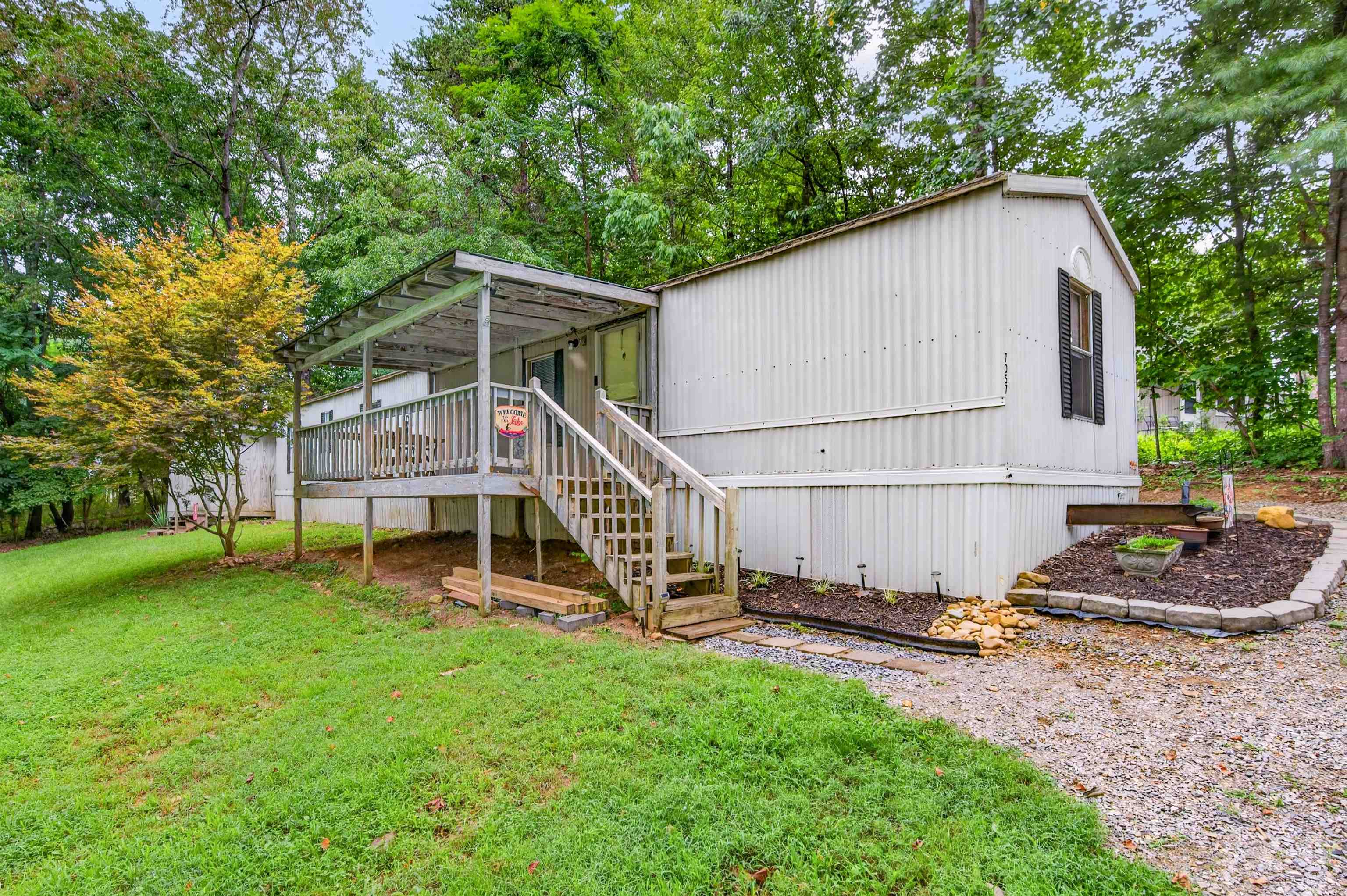 7057 Waterview Lane Radford VA 24141