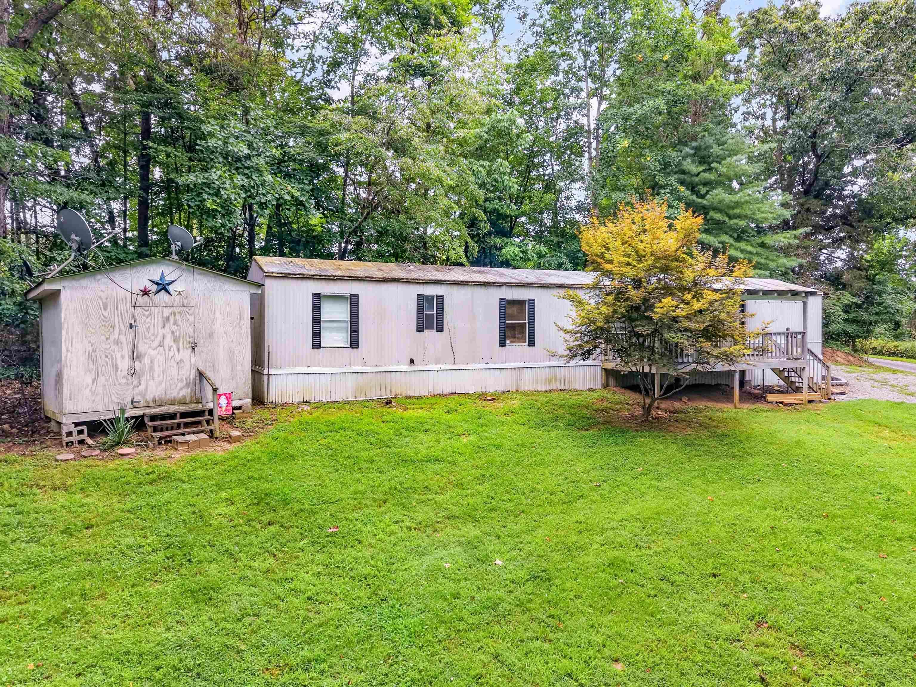 7057 Waterview Lane Radford VA 24141