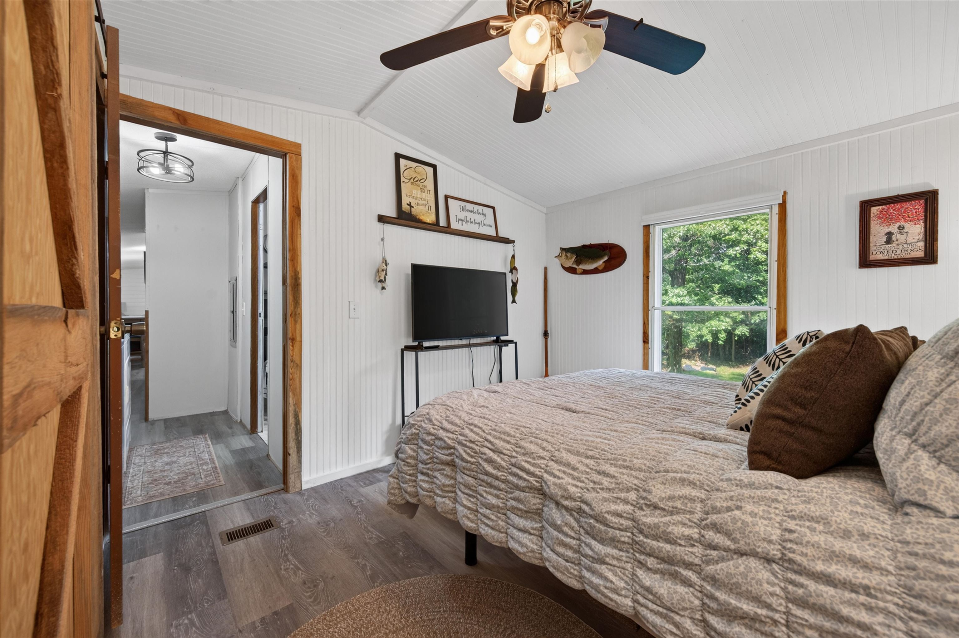 7057 Waterview Lane Radford VA 24141
