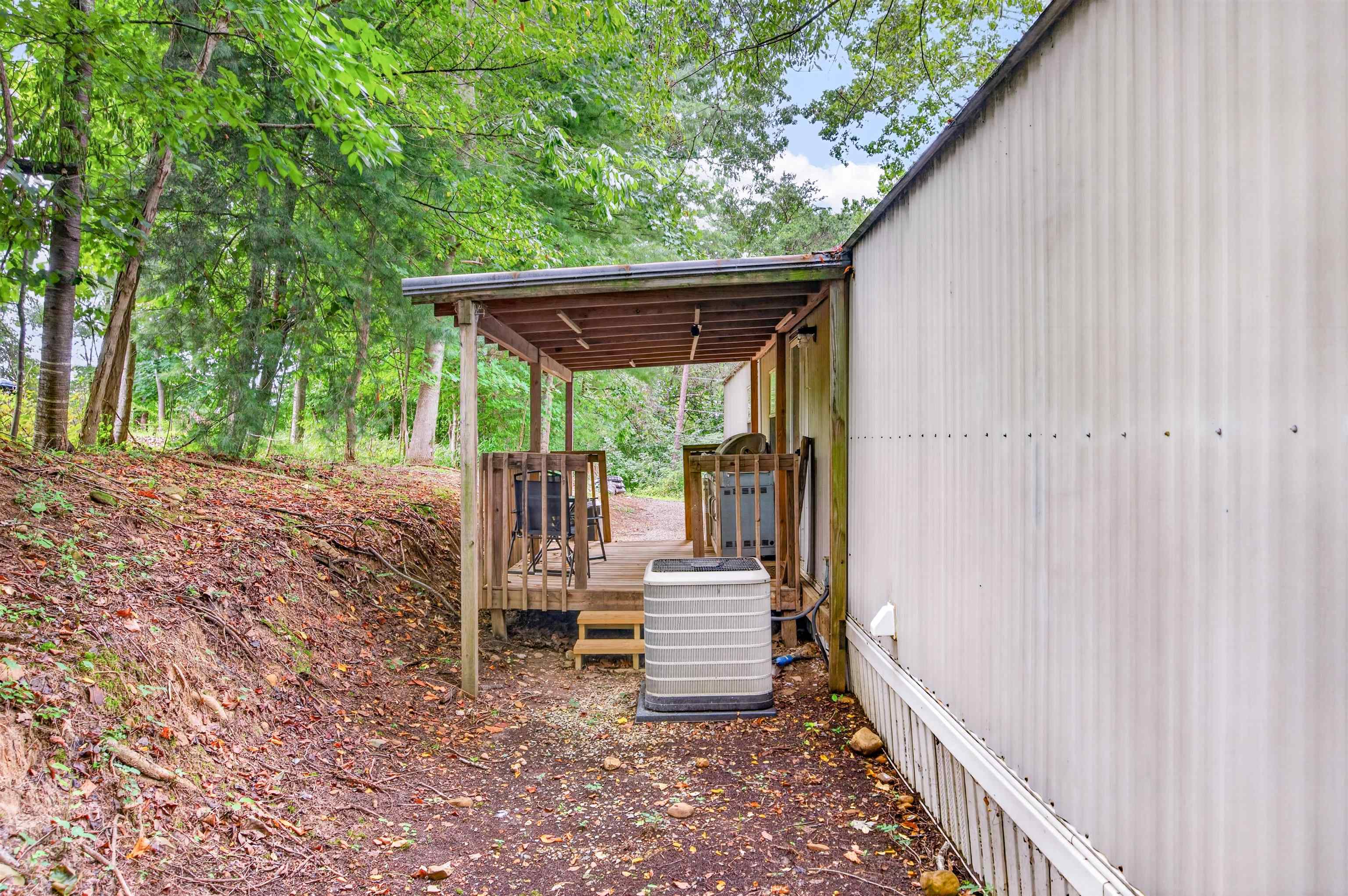 7057 Waterview Lane Radford VA 24141