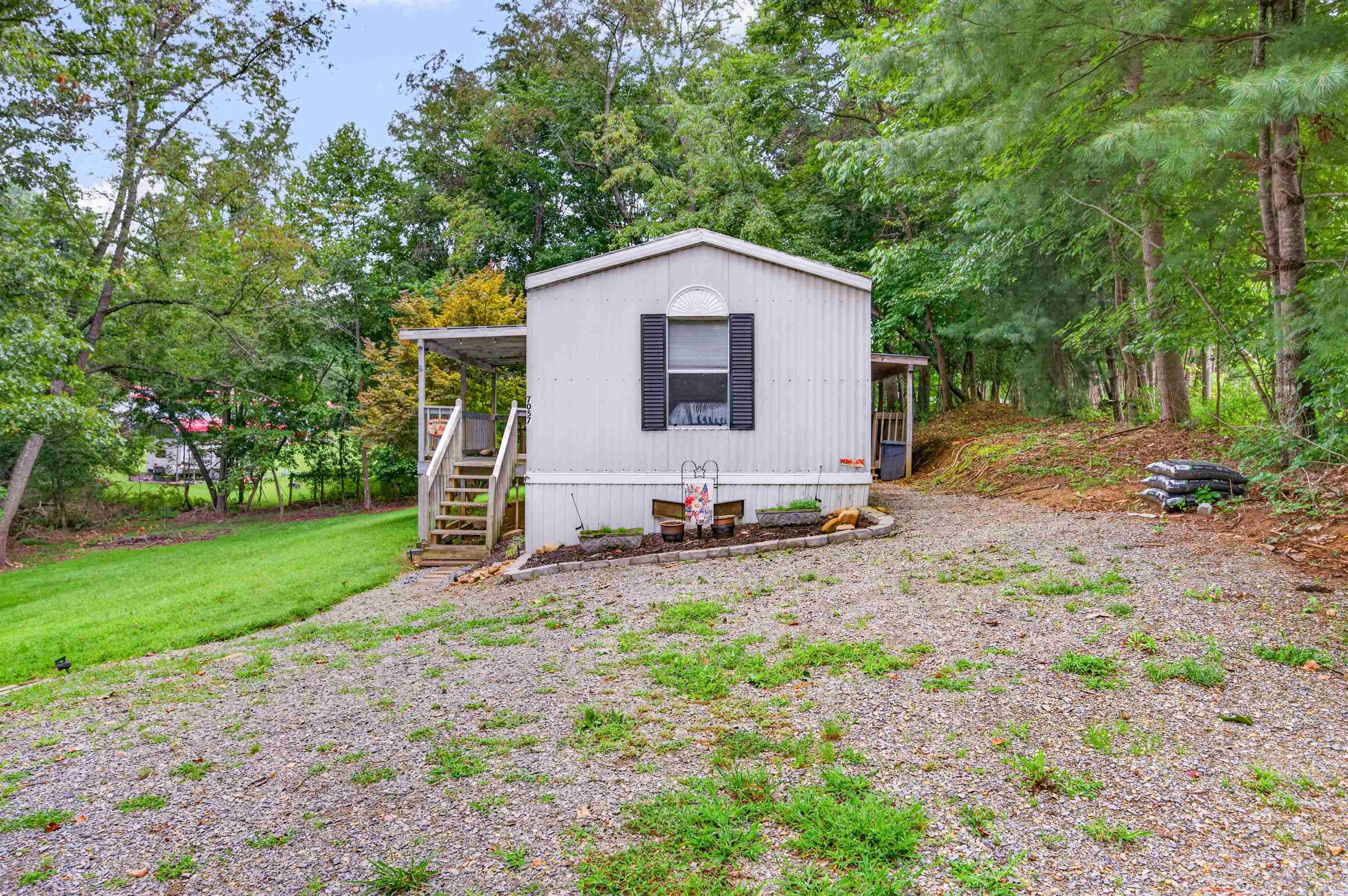 7057 Waterview Lane Radford VA 24141
