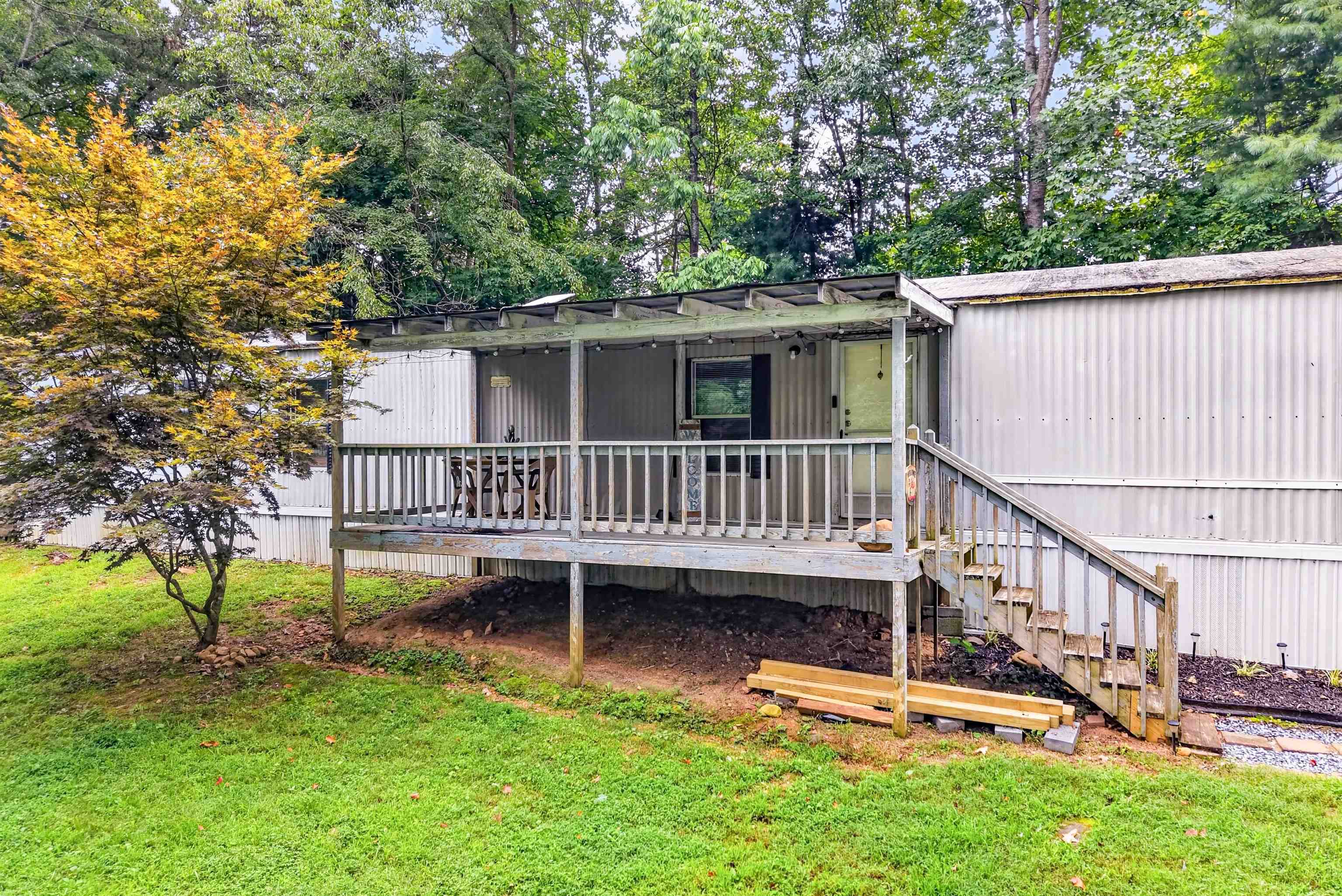 7057 Waterview Lane Radford VA 24141