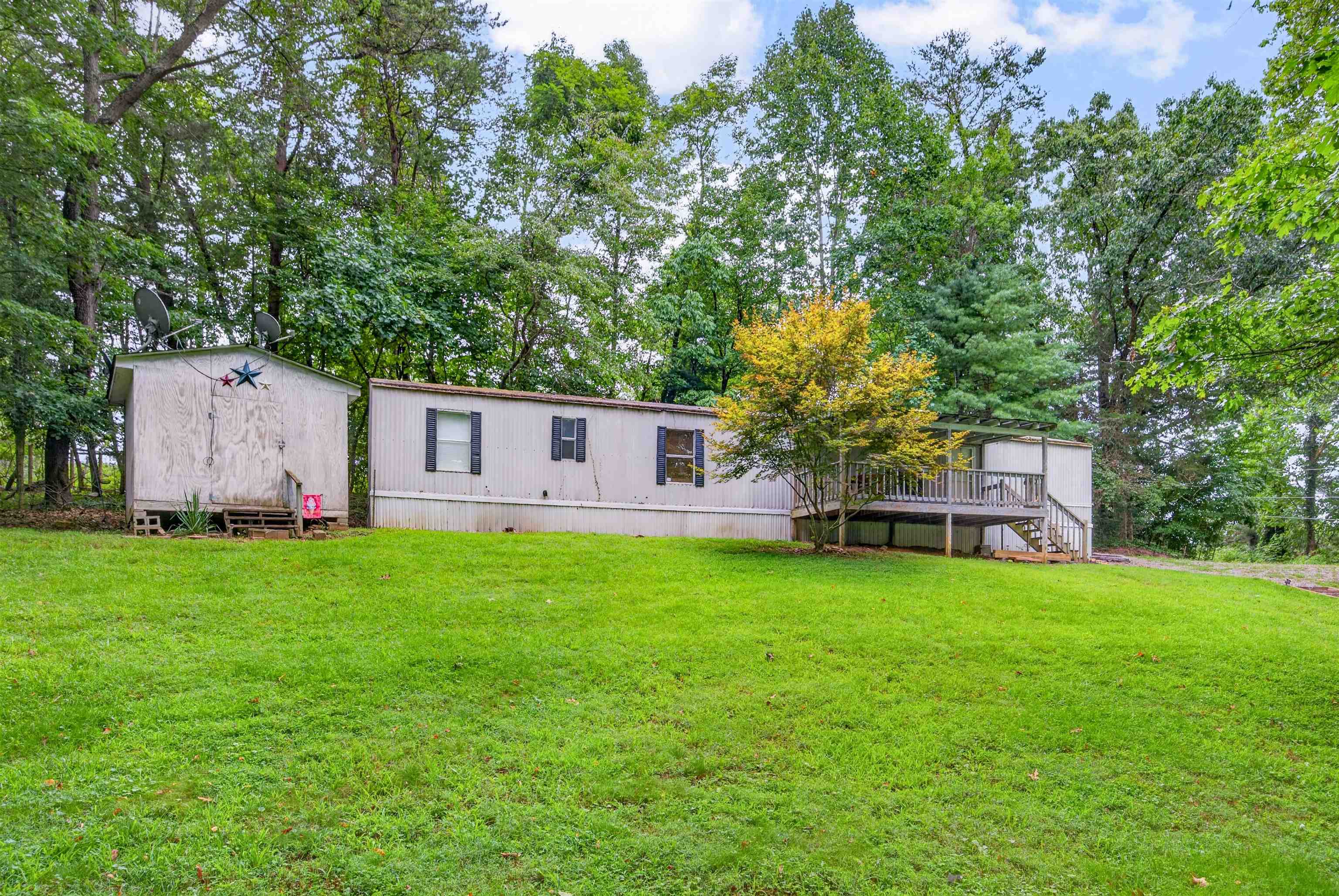 7057 Waterview Lane Radford VA 24141