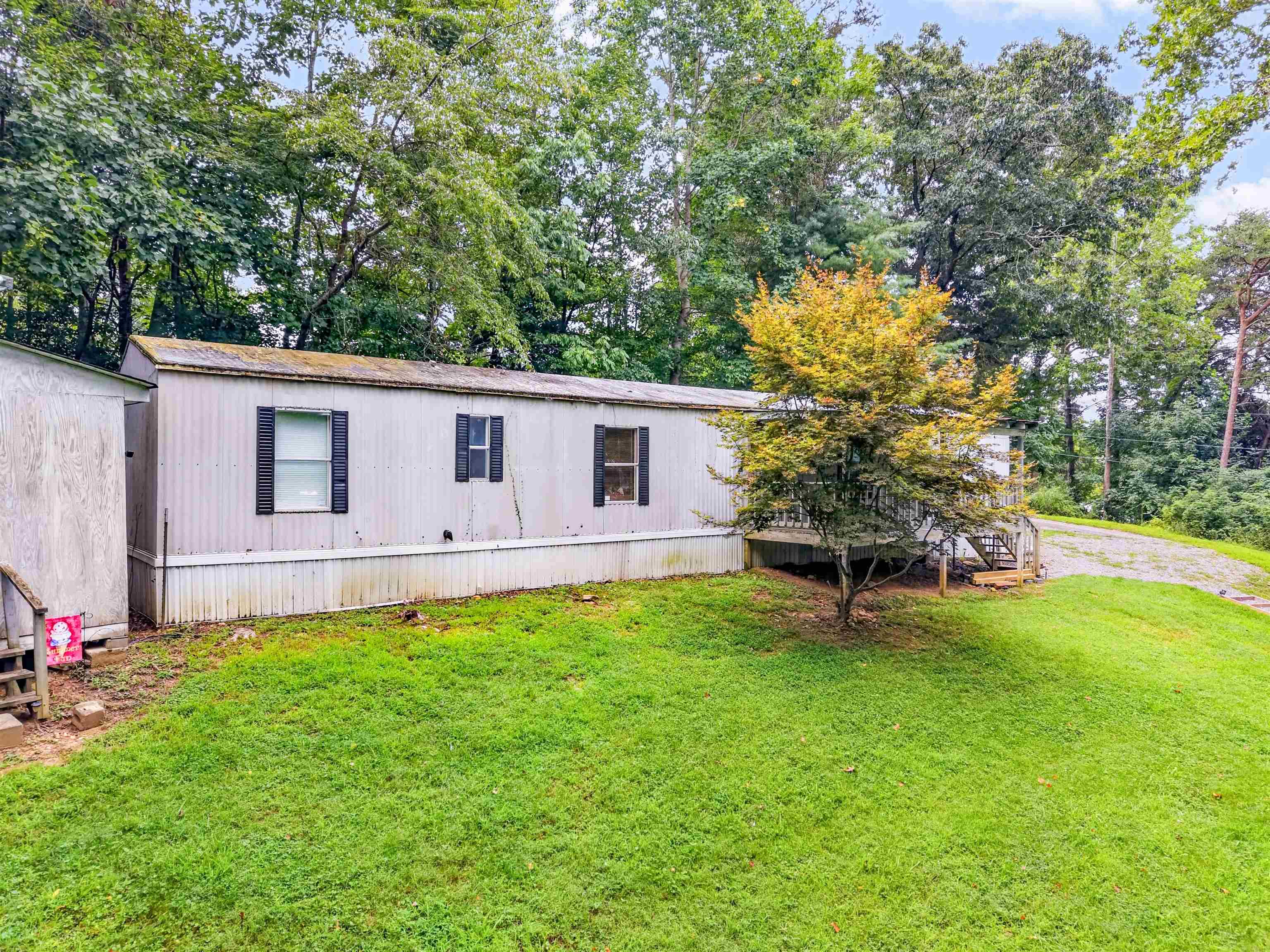 7057 Waterview Lane Radford VA 24141