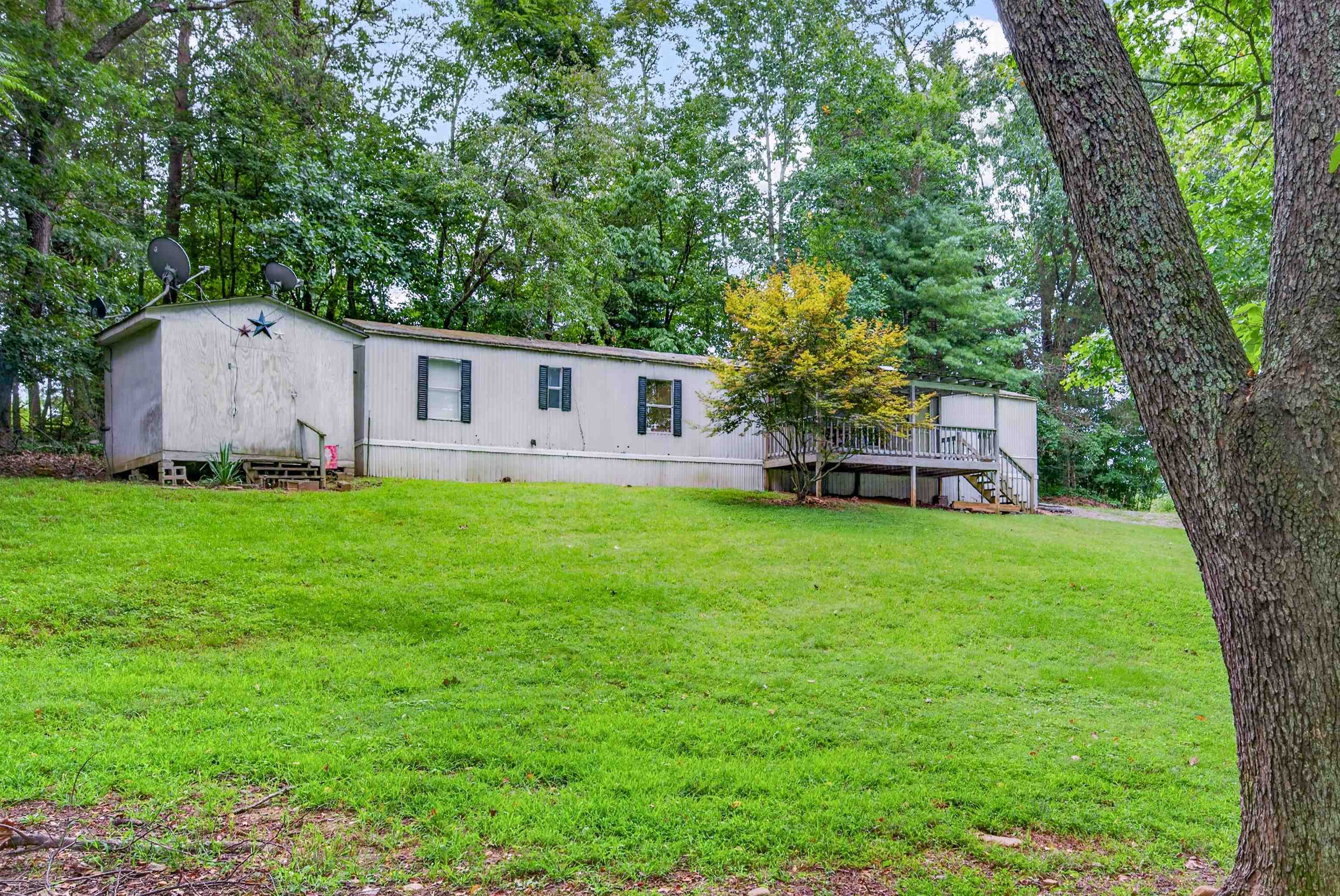 7057 Waterview Lane Radford VA 24141