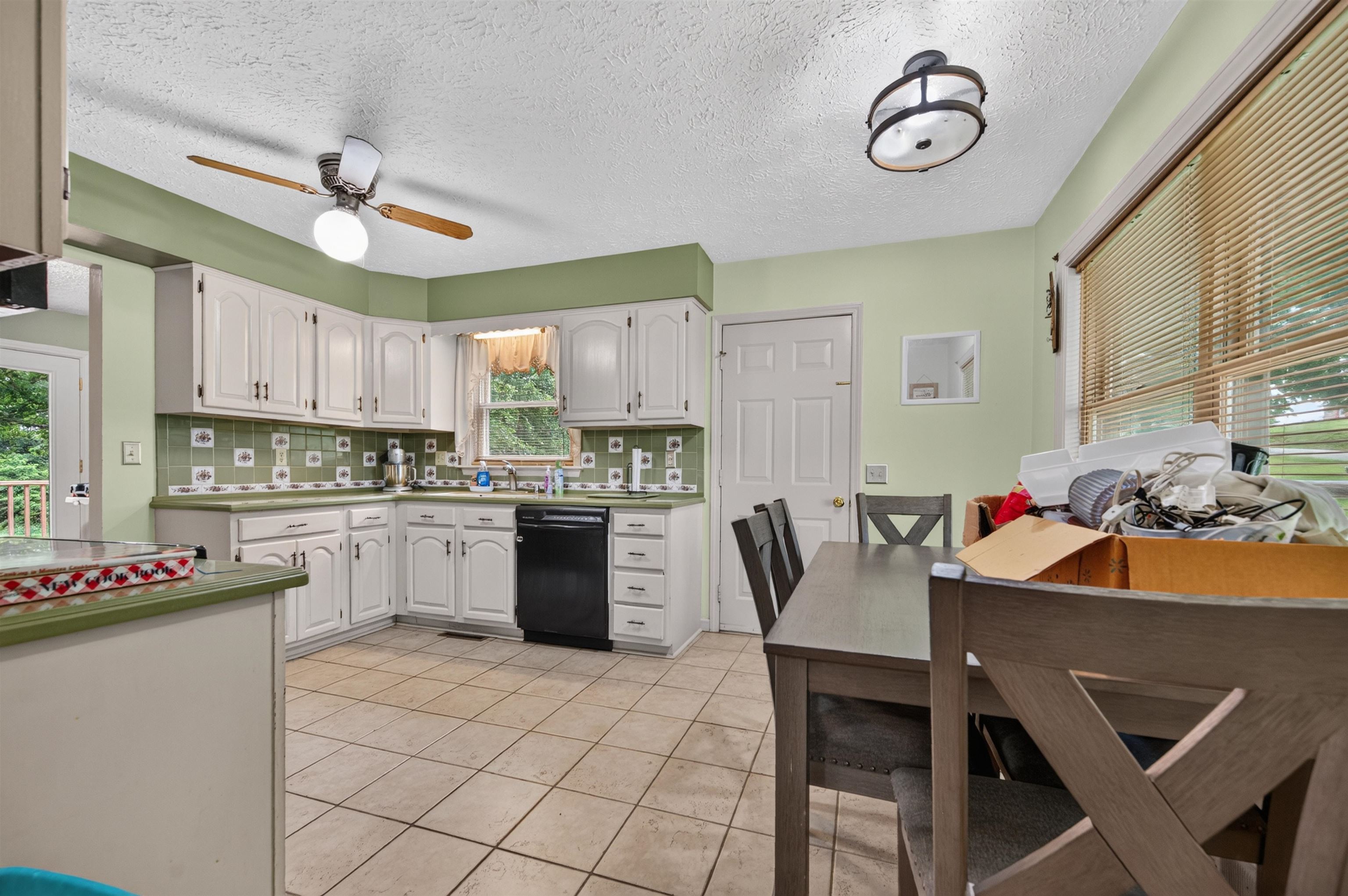 118 Phillipi Road Rural Retreat VA 24368