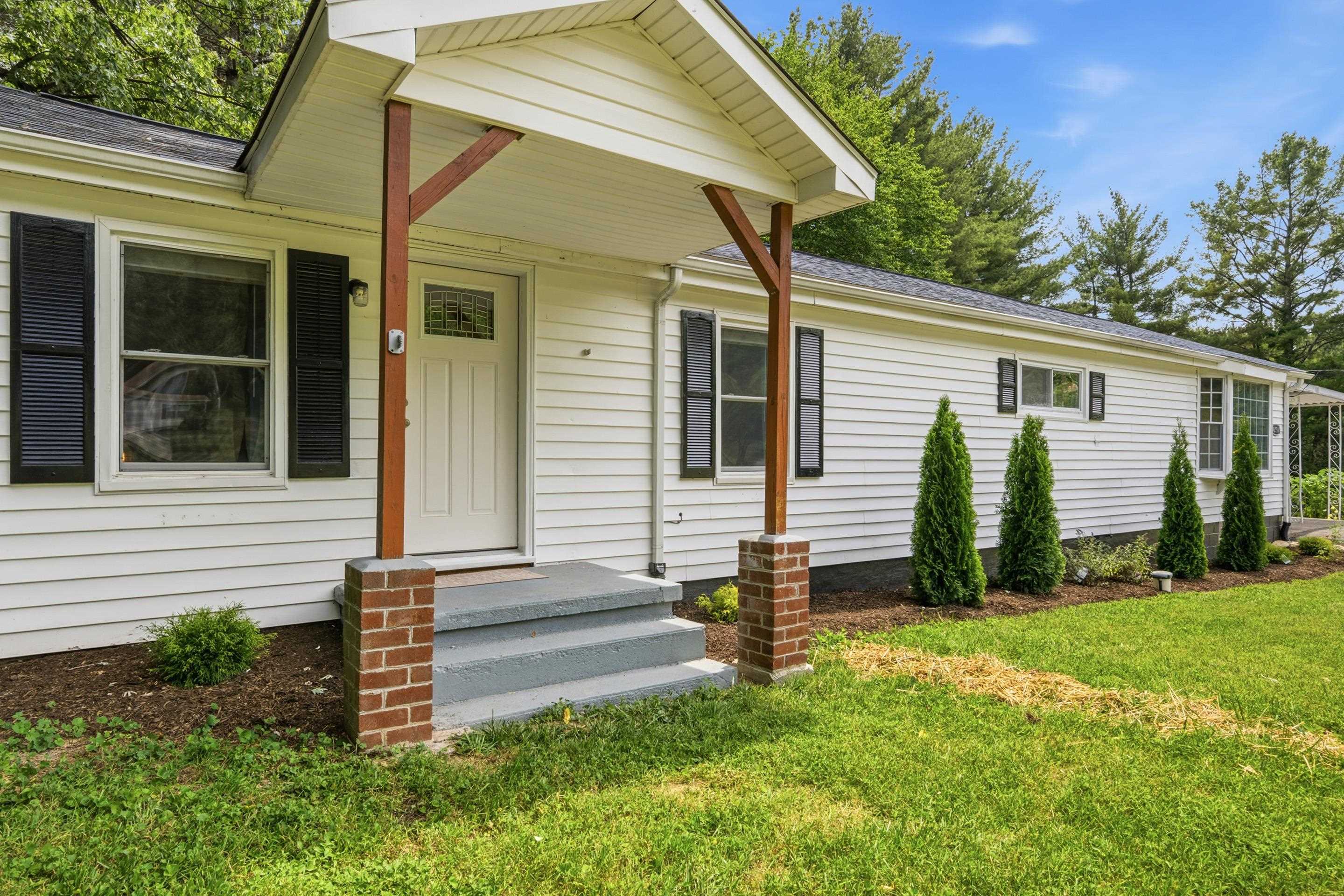 6734 Blacksburg Road Catawba VA 24070