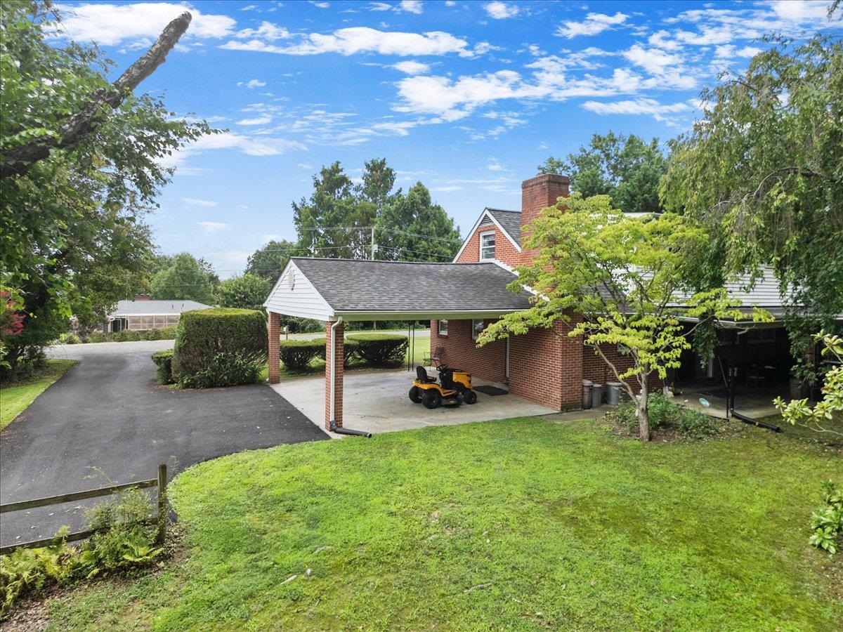 108 Williams Avenue Radford VA 24141