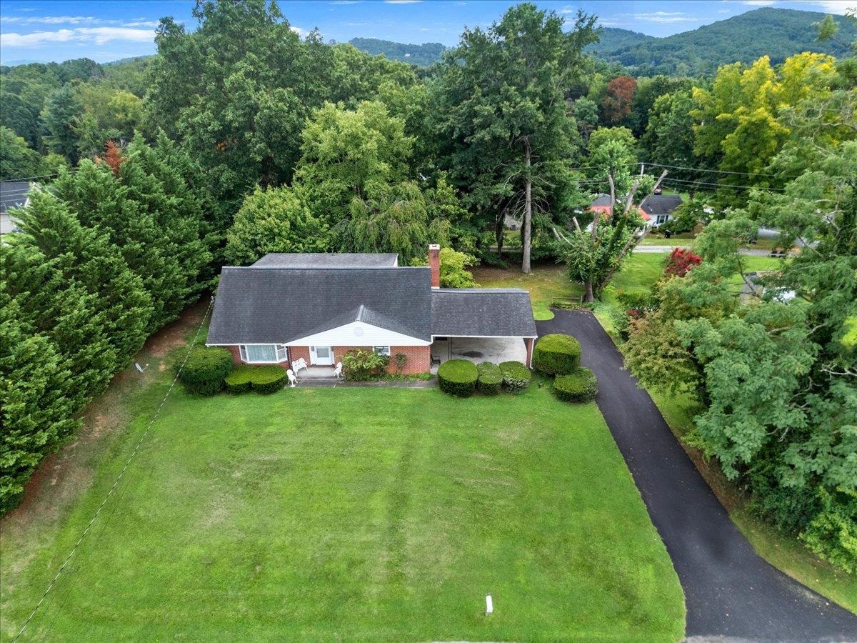 108 Williams Avenue Radford VA 24141