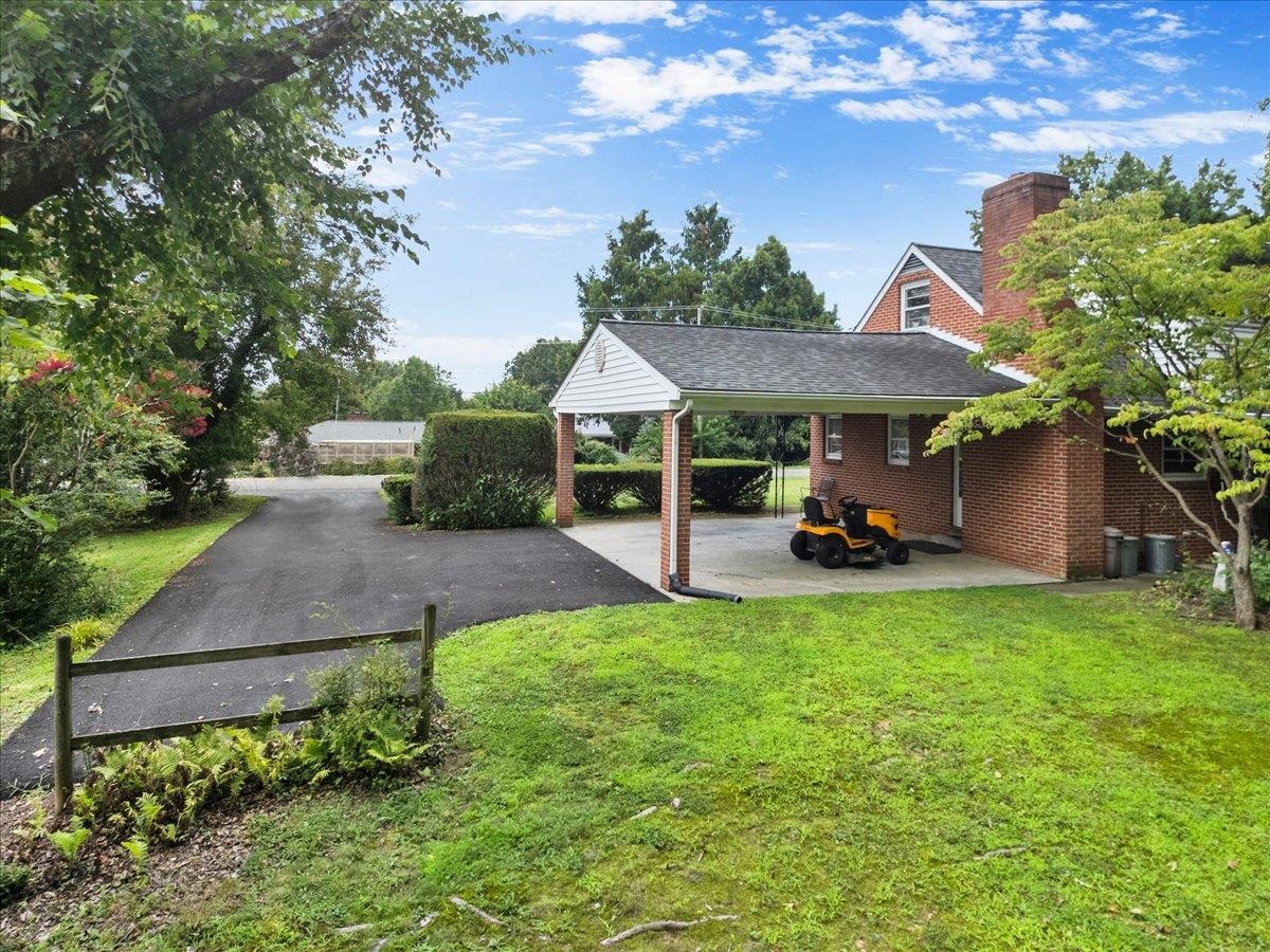 108 Williams Avenue Radford VA 24141
