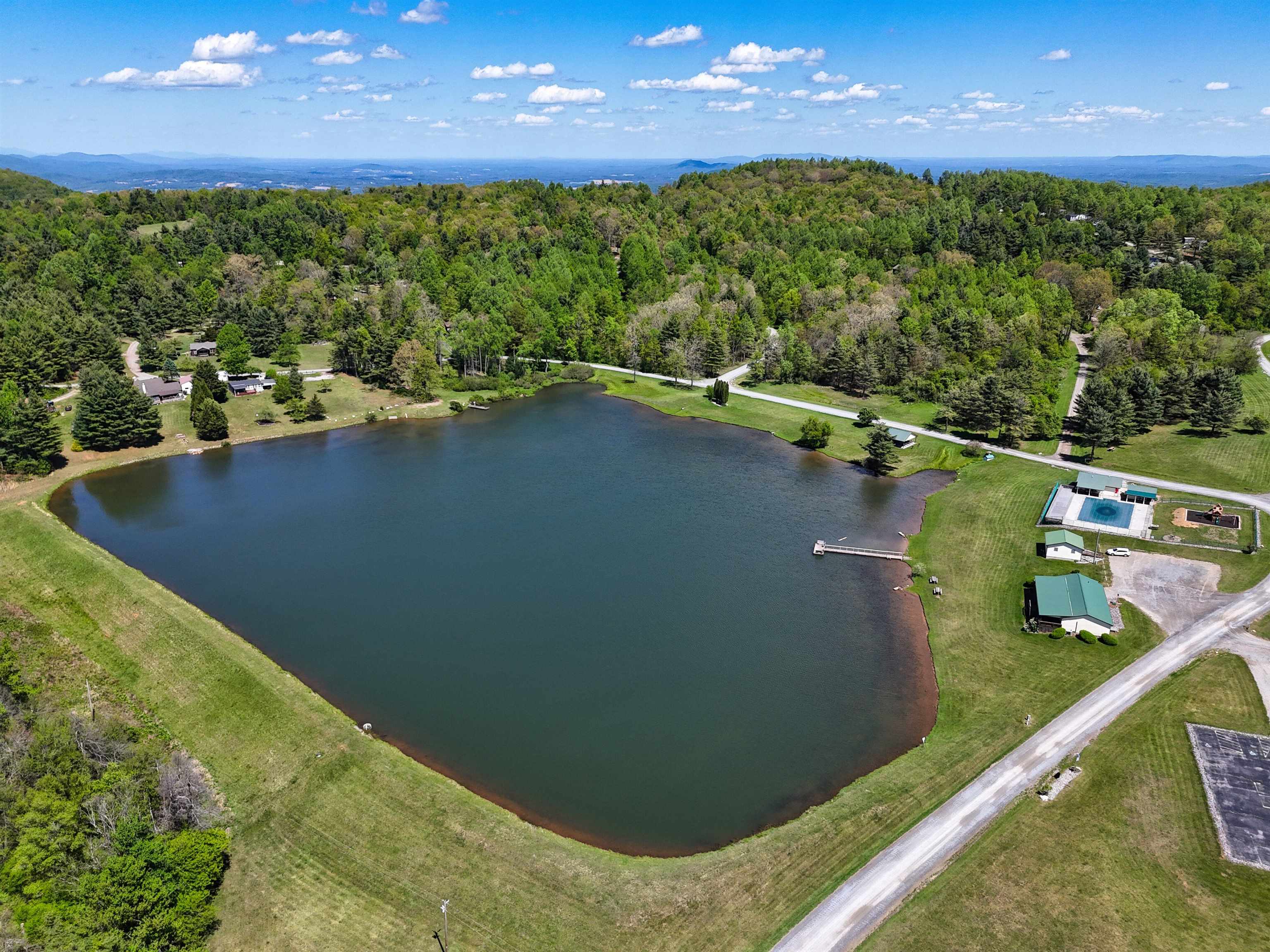 165 Chestnut Ridge Drive SE Copper Hill VA 24079