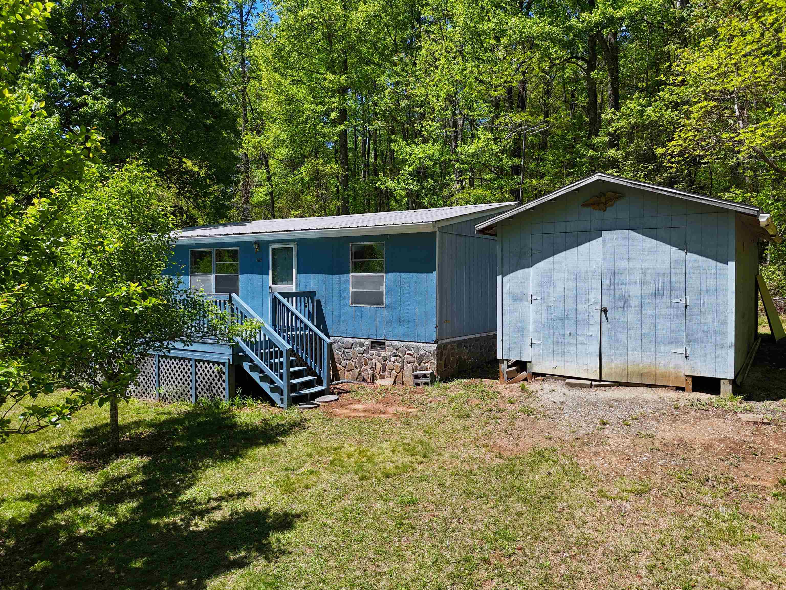 165 Chestnut Ridge Drive SE Copper Hill VA 24079