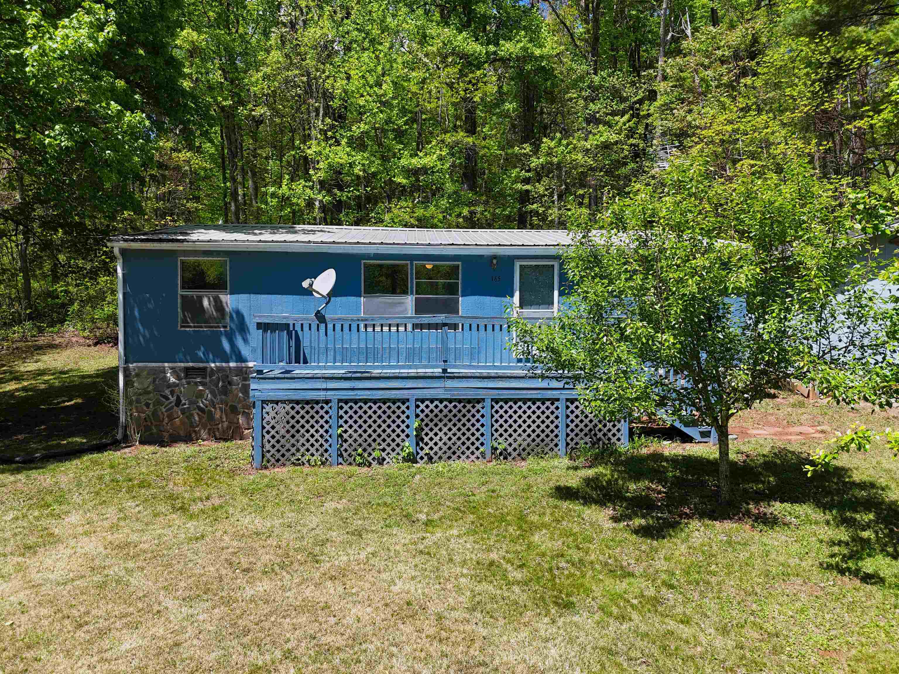 165 Chestnut Ridge Drive SE Copper Hill VA 24079