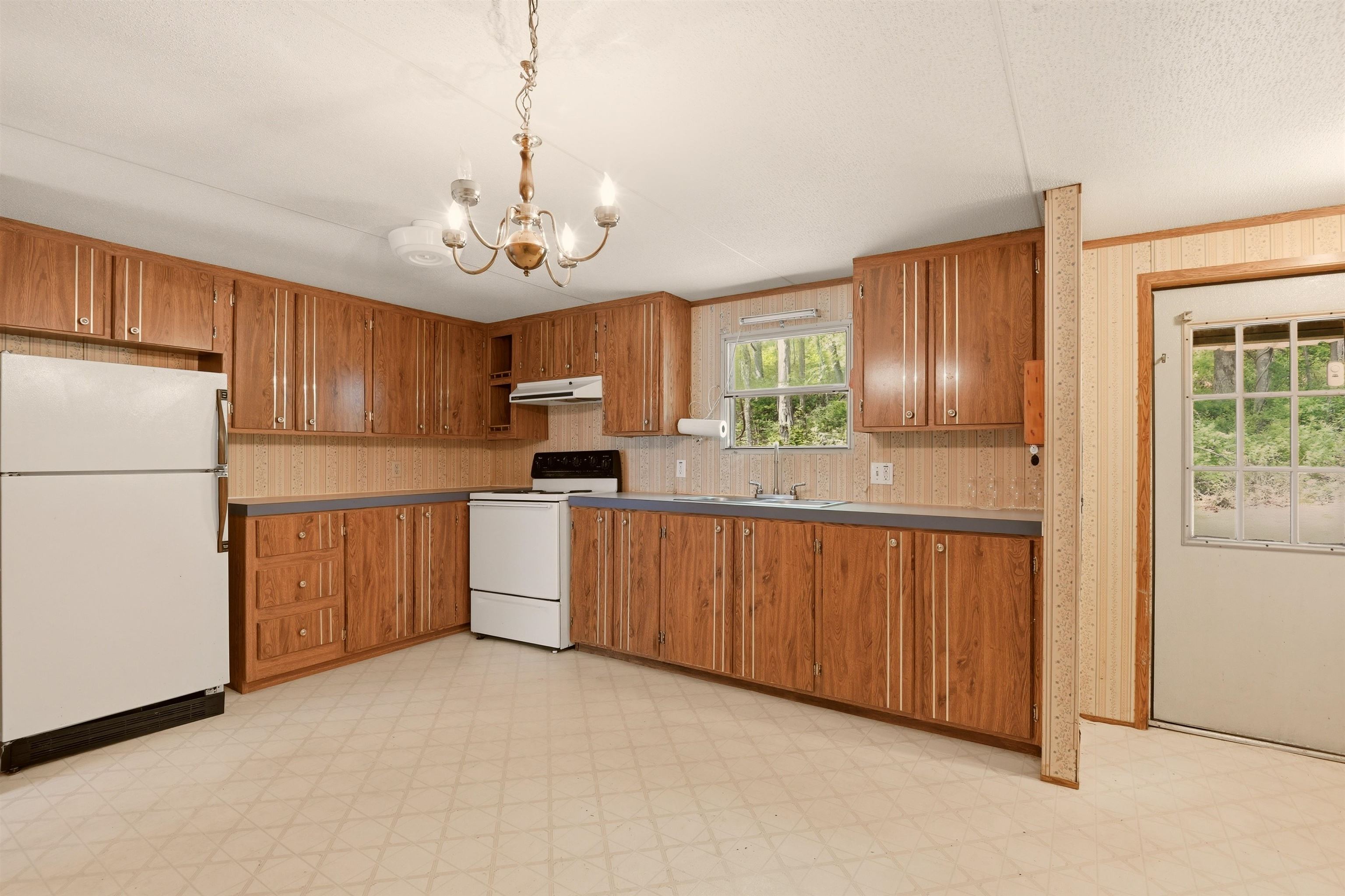 165 Chestnut Ridge Drive SE Copper Hill VA 24079