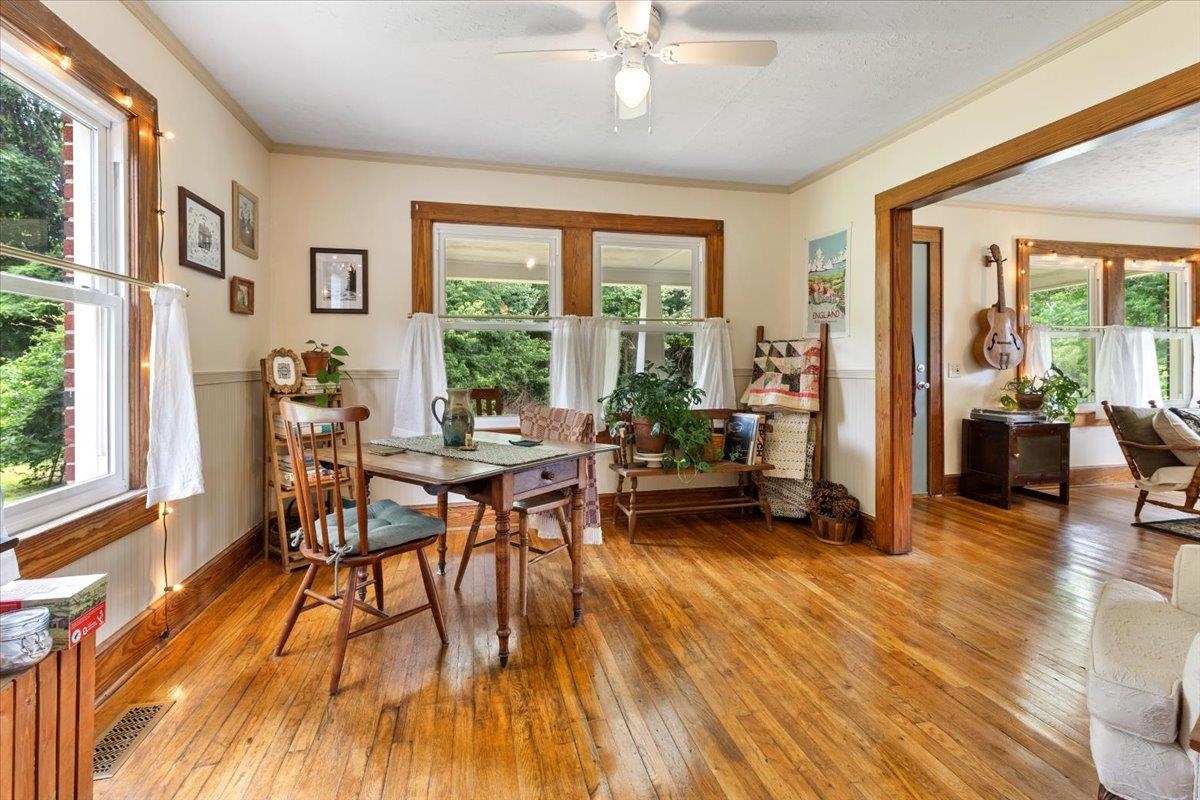 1249 Easy Drive NW Willis VA 24380