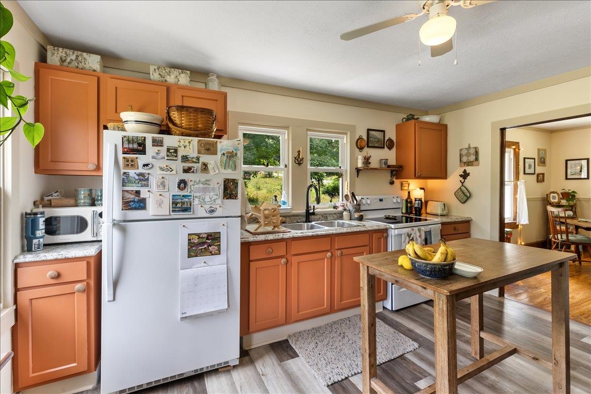 1249 Easy Drive NW Willis VA 24380