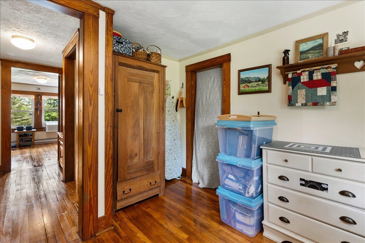 1249 Easy Drive NW Willis VA 24380