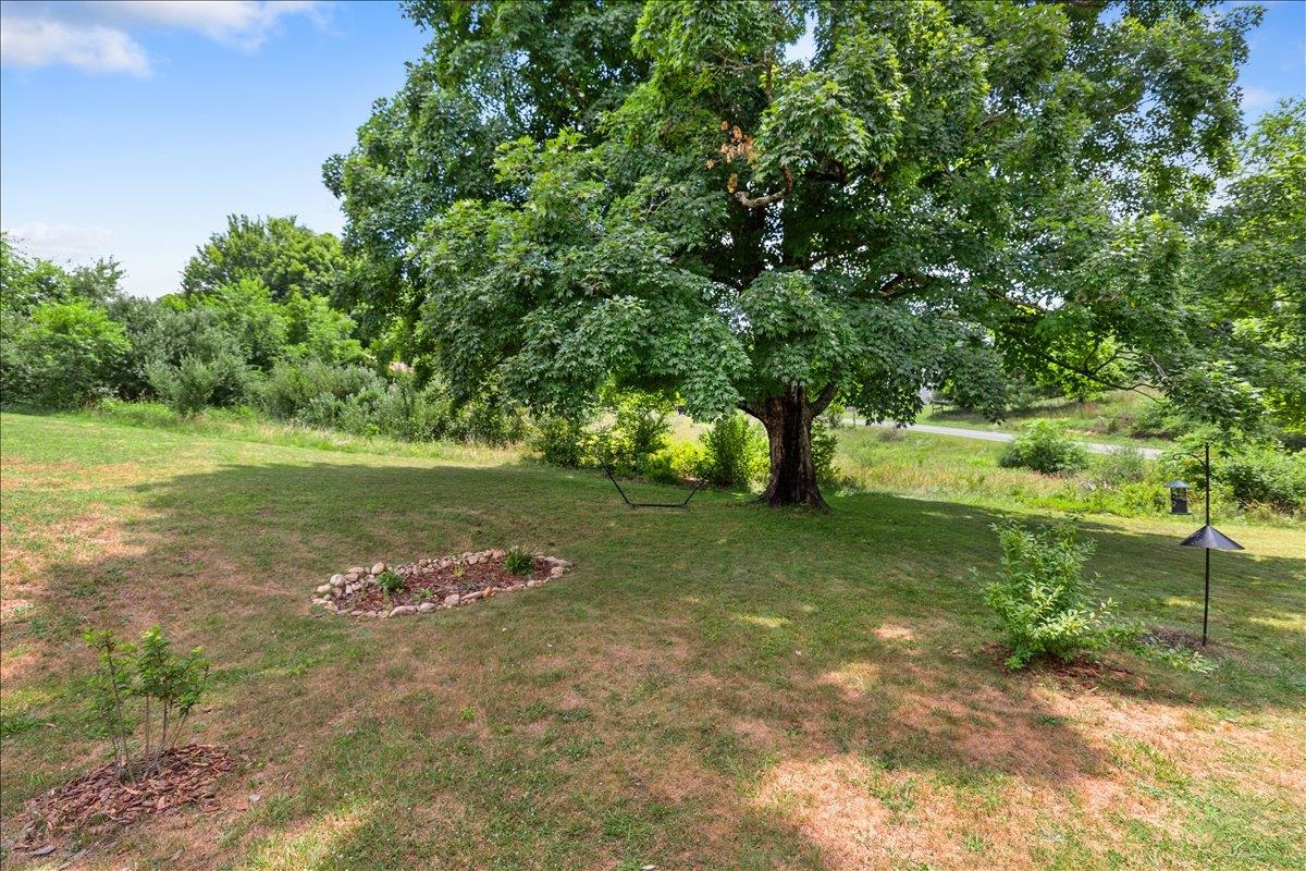 1249 Easy Drive NW Willis VA 24380