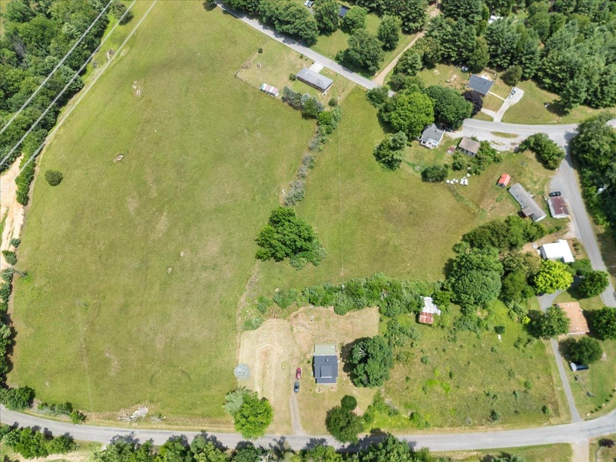 1249 Easy Drive NW Willis VA 24380