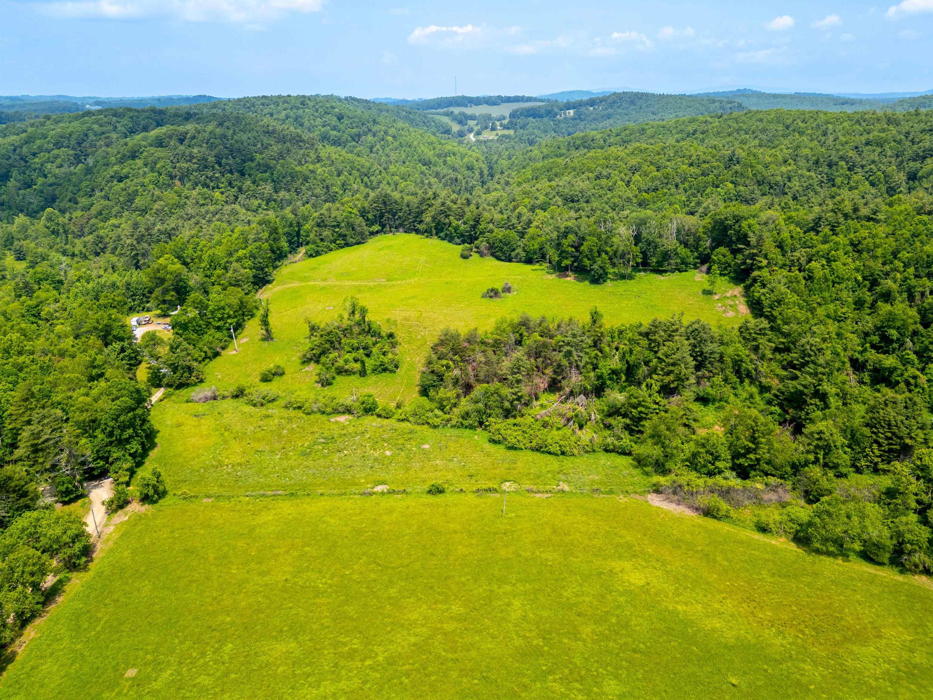 1073 Timberline Road SE Copper Hill VA 24079