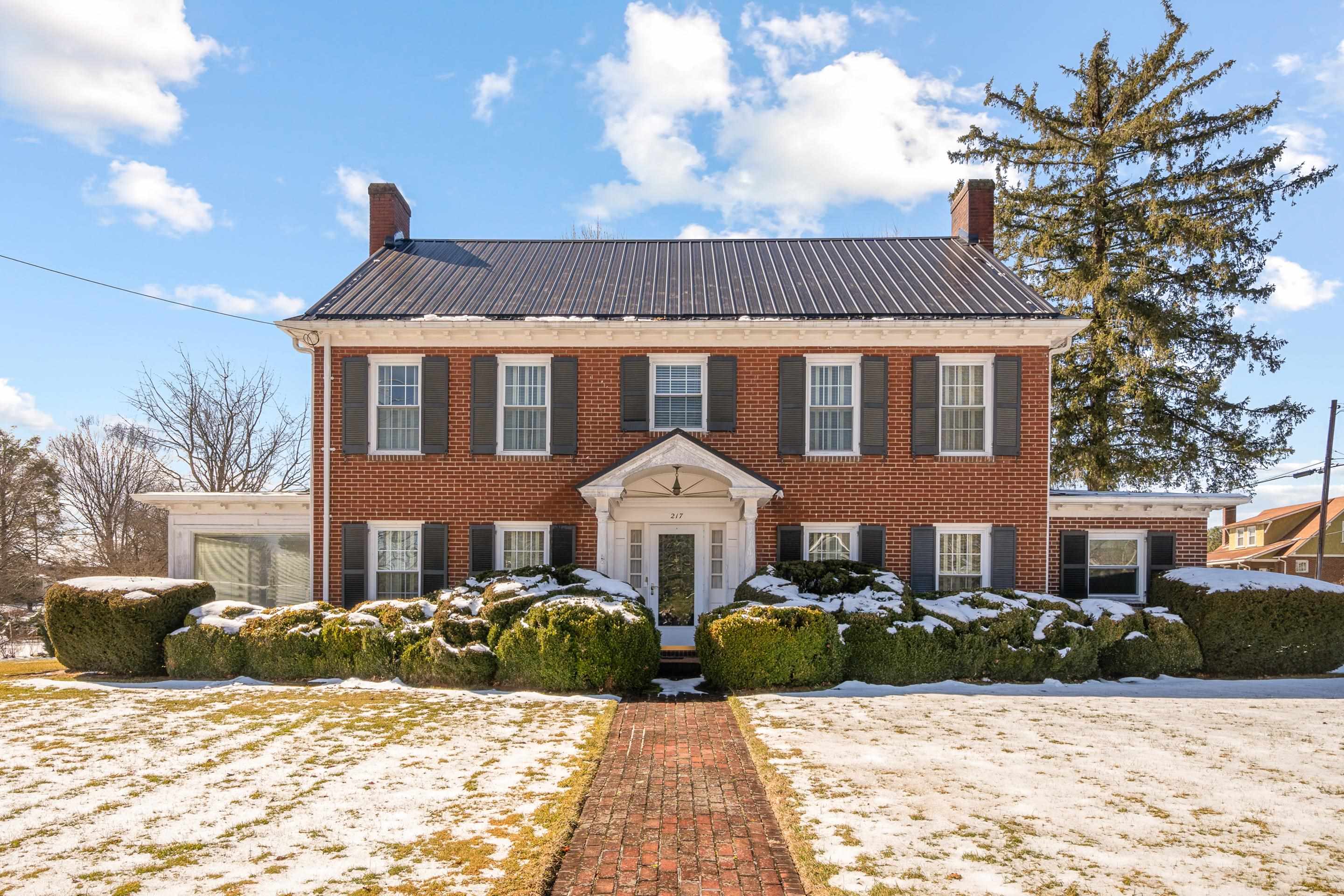 217 Giles Avenue Dublin VA 24084