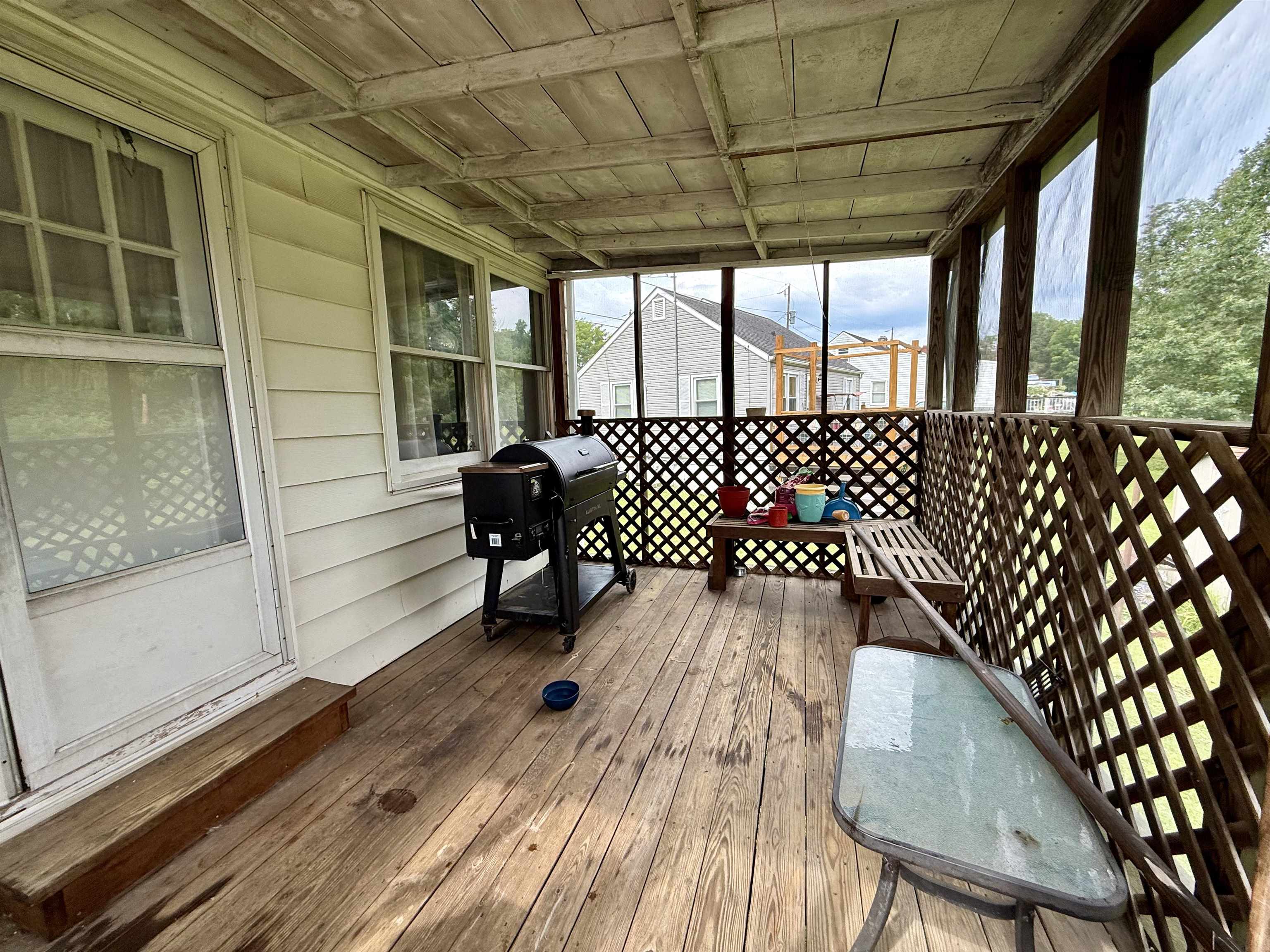 709 Woodland Road Rich Creek VA 24147
